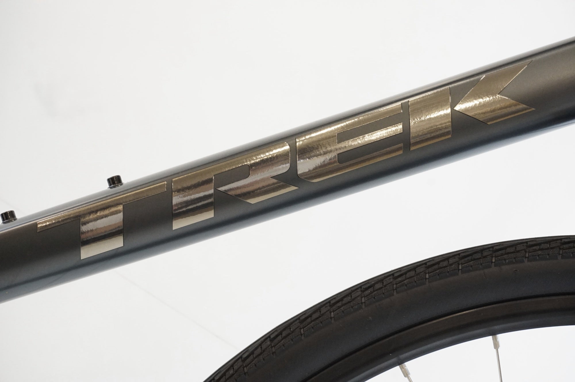 TREK 「トレック」 FX2 DISC 2023-2024年モデル クロスバイク / 浜松店