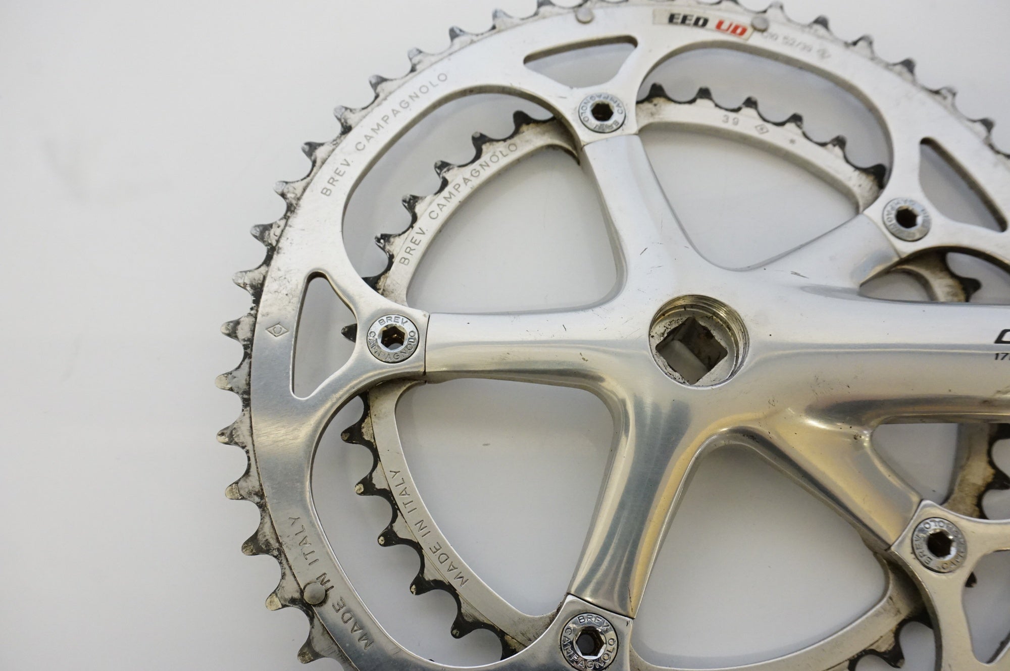 CAMPAGNOLO 「カンパニョーロ」 CHORUS 52-39T 172.5mm クランクセット CAMPAGNOLO 「カンパニョーロ」 CHORUS 52-39T 172.5mm クランクセット
