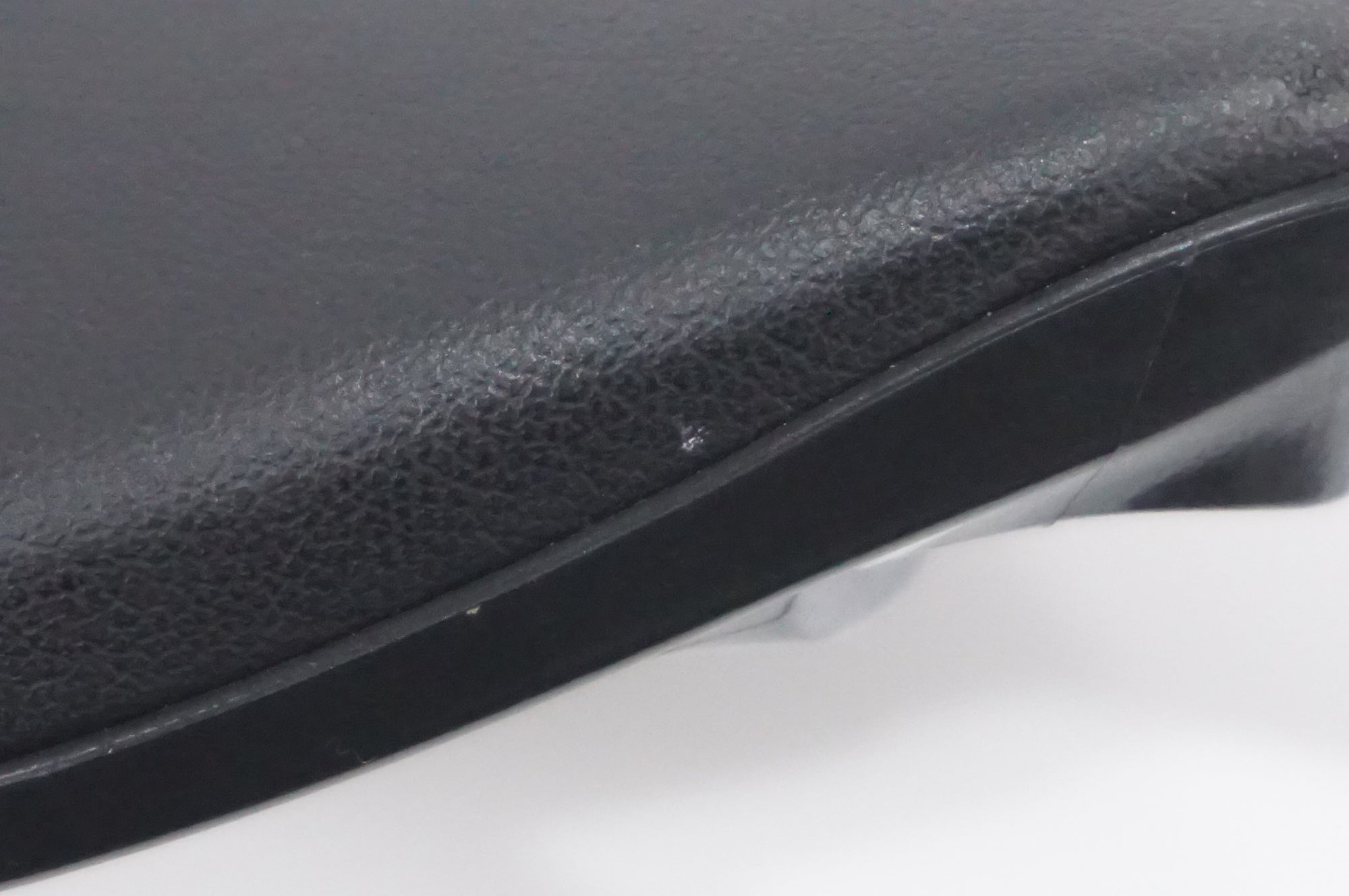 VELOMANN 「ベロマン」 MITORA139 サドル / AKIBA店