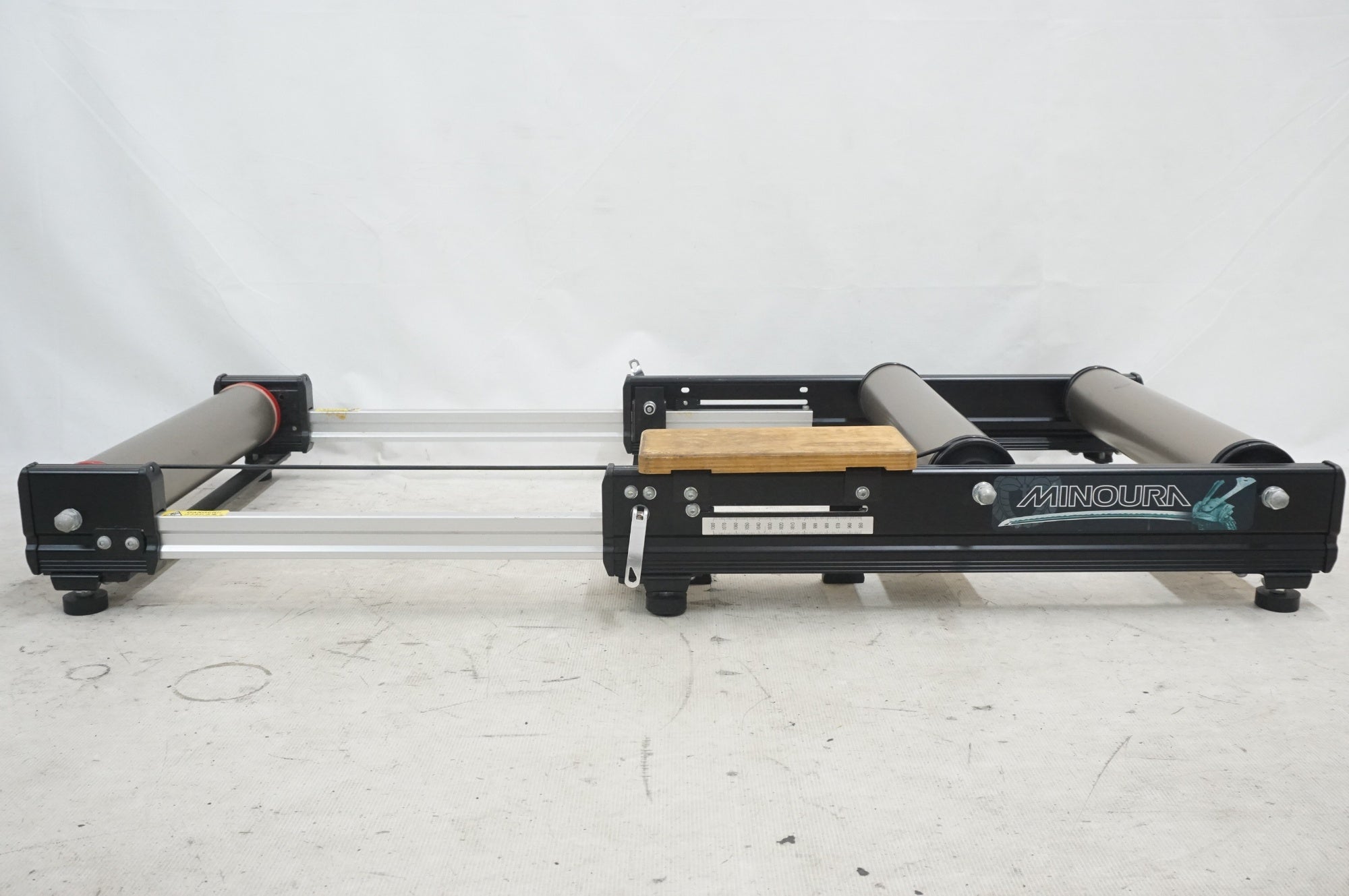 MINOURA 「ミノウラ」 モデル不明 3本ローラー / 福岡店