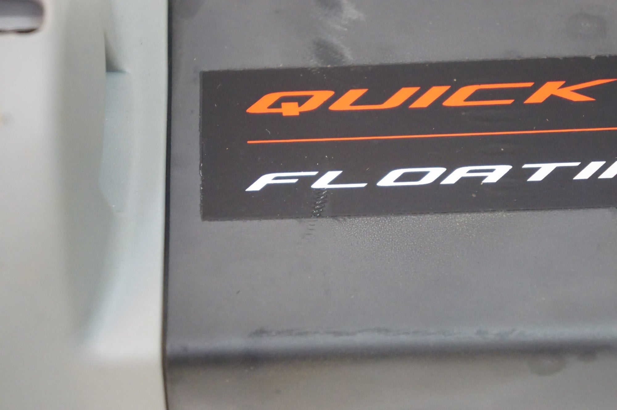 ELITE 「エリート」 QUICK MOTION 3本ローラー / 熊谷本店