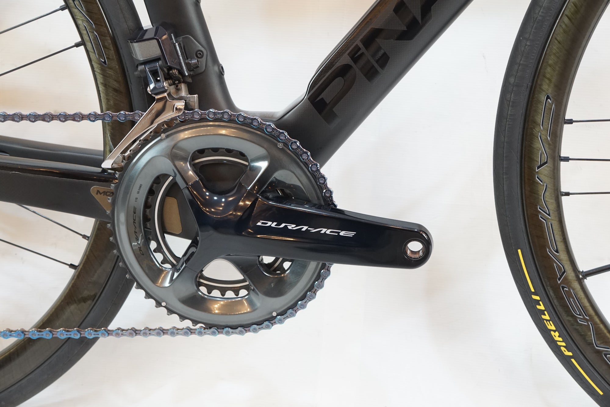 PINARELLO 「ピナレロ」 DOGMA F12 DISK 2021年モデル ロードバイク / バイチャリ浦和ベース