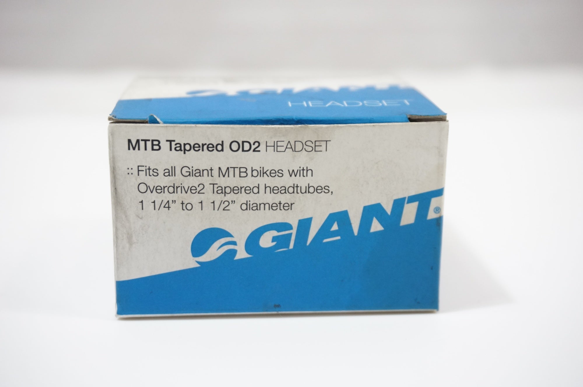青緑ジャイアントBレア縛り高レート構築 絶版スリーブ　調整パーツ付き GIANT 「ジャイアント」 MTB TAPERED OD2 ヘッドセット / 世田谷店