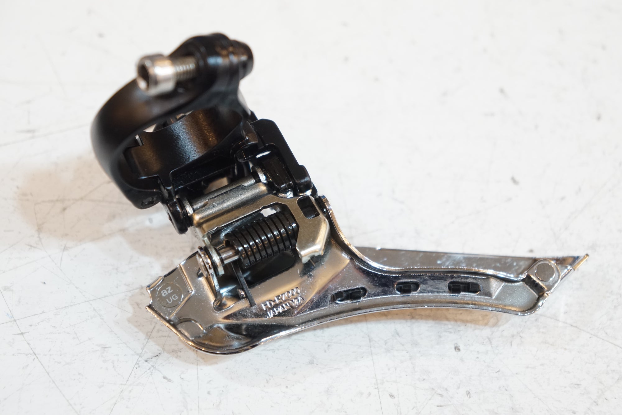 SHIMANO 「シマノ」 105 FD-R7000 φ31.8 フロントディレイラー / バイチャリ浦和ベース