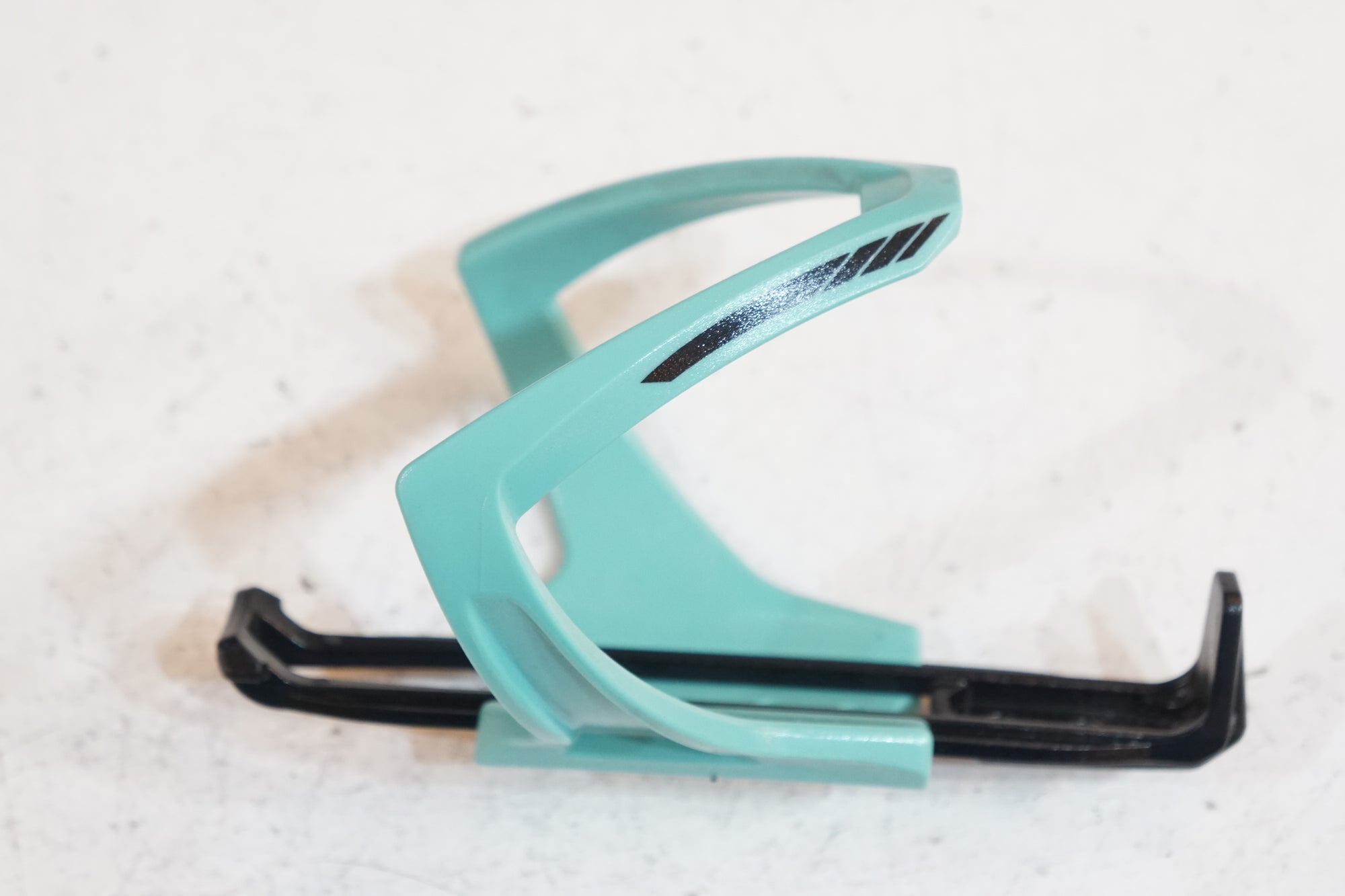 BIANCHI 「ビアンキ」 ボトルケージ / バイチャリ浦和ベース