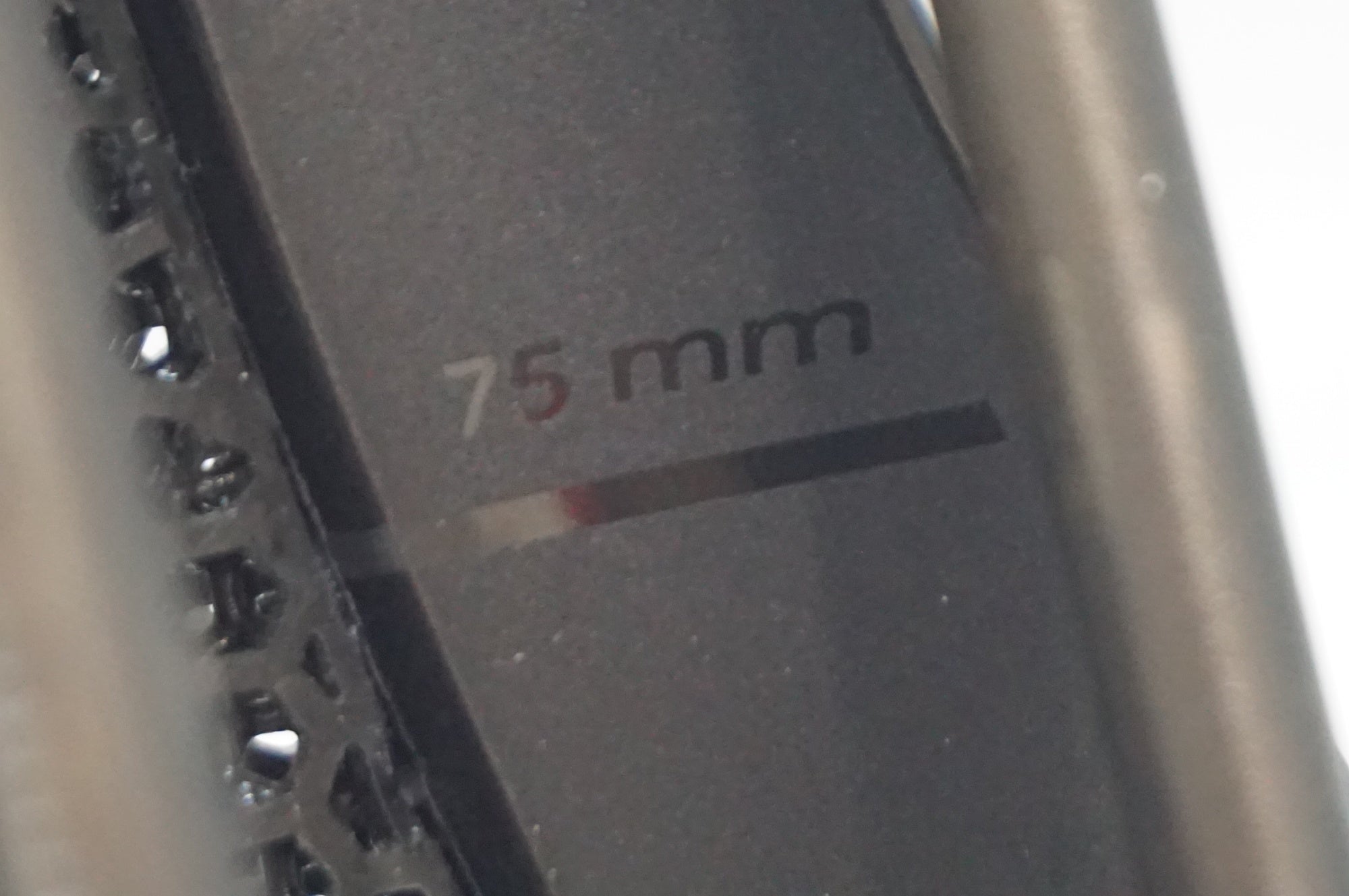 FIZIK 「フィジーク」 VENTO ARGO R3 ADAPTIVE サドル / 福岡店