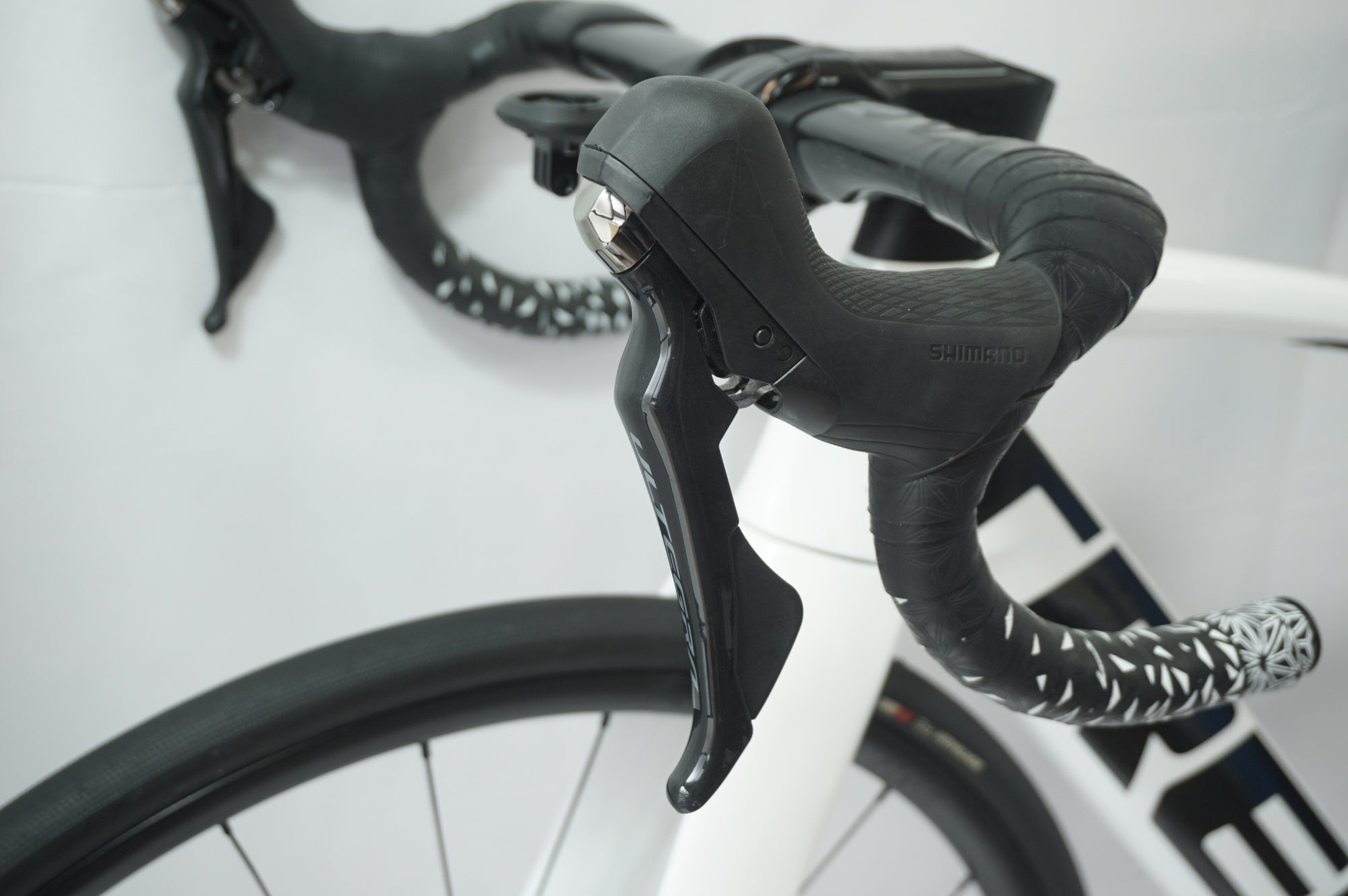 TREK 「トレック」 MADONE SL6 DISC 2022年モデル ロードバイク
