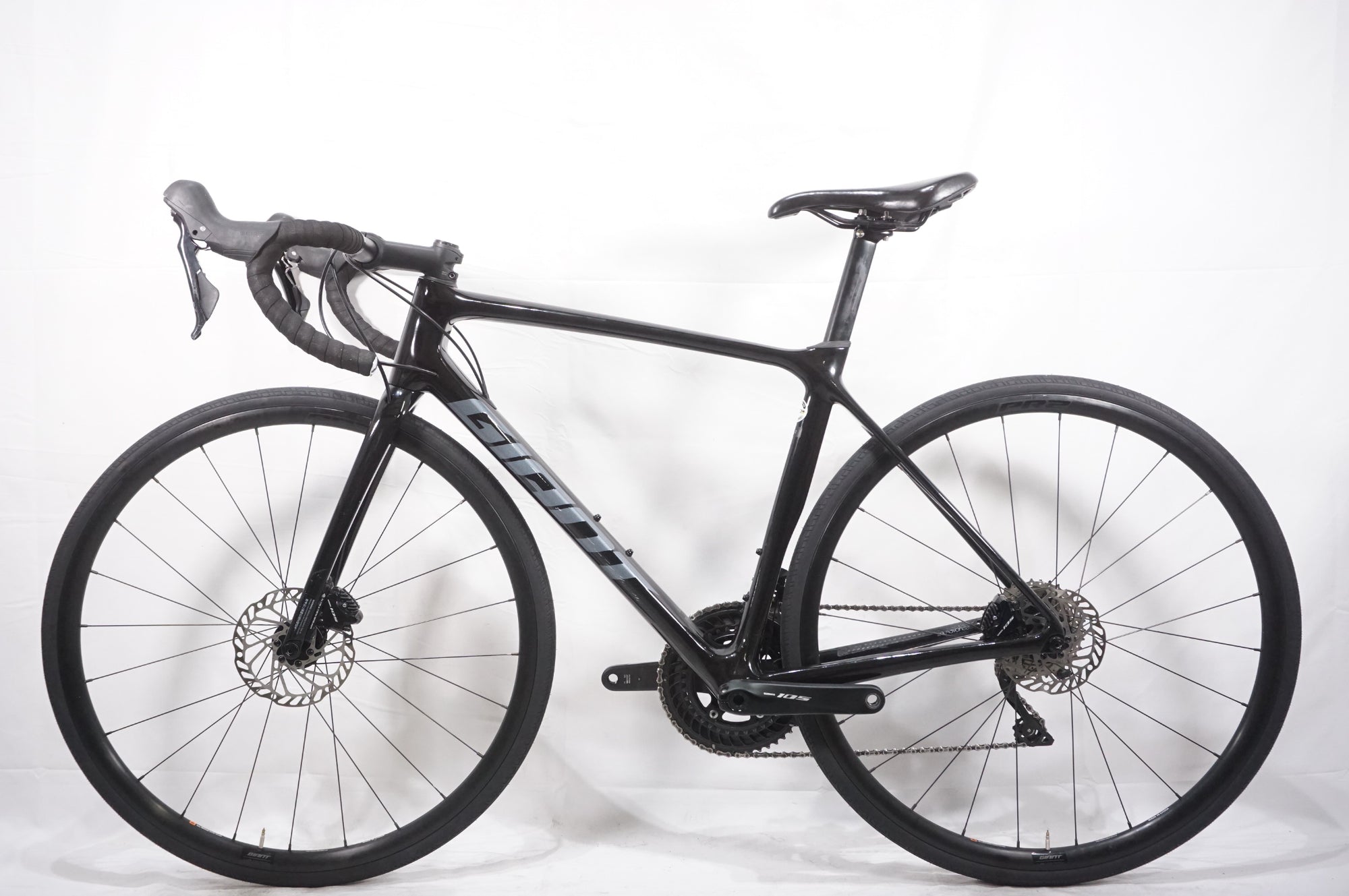GIANT 「ジャイアント」 TCR ADVANCED 2 DISC KOM 2024年モデル ロード