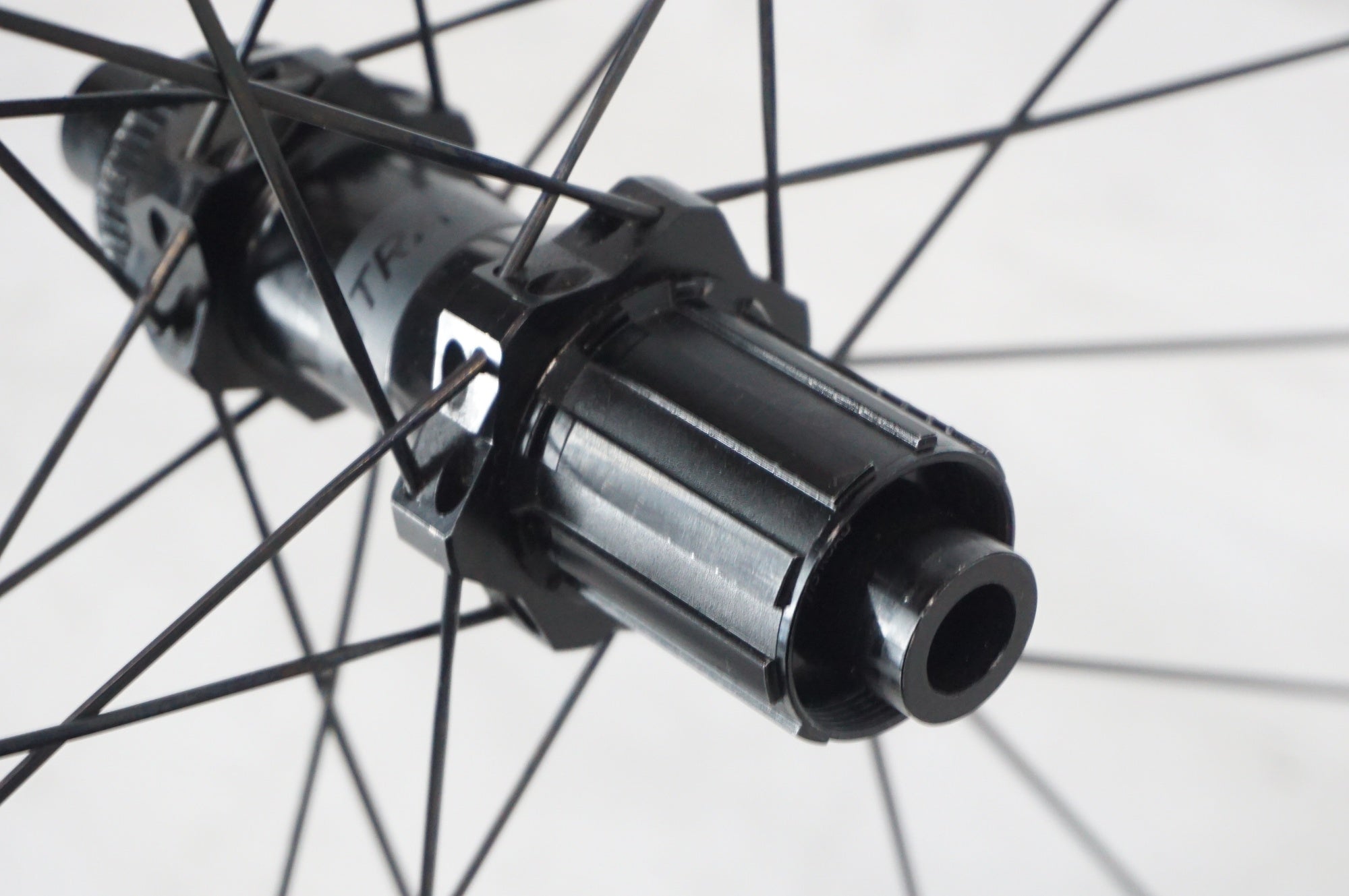 BONTRAGER 「ボントレガー」 AEOLUS PRO 51 TLR DISC シマノ11速