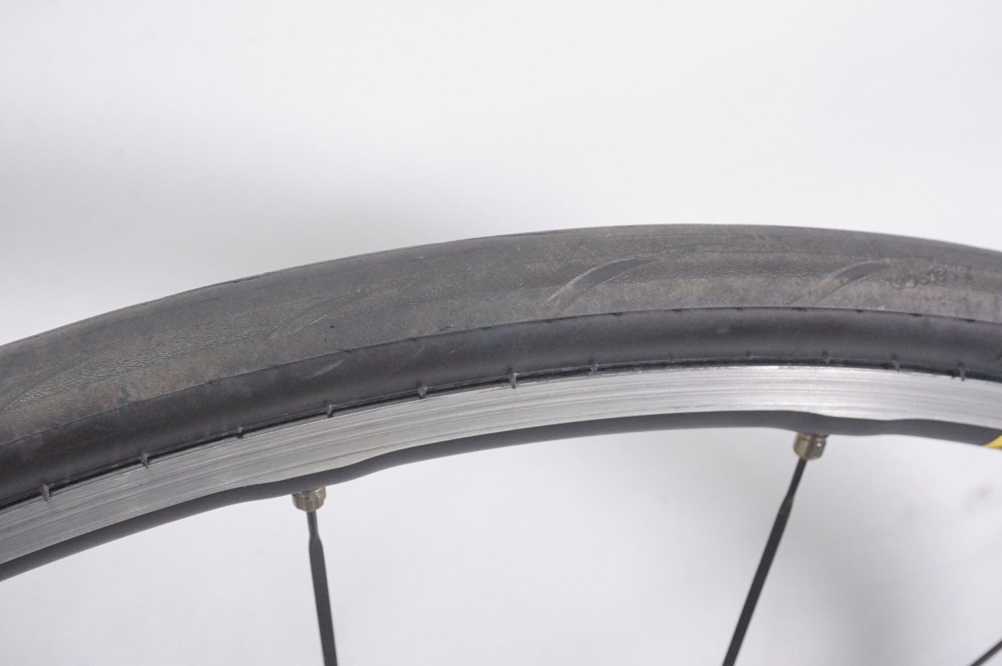 【美品】MAVIC キシリウム エキップ シマノ11s クイックレバー付属 GuXELYpLYxf8hLFCJIfhheLLEjzozM