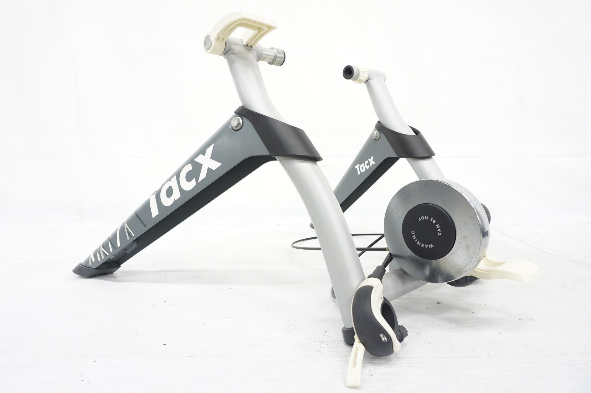 TACX 「タックス」 SATORI サイクルトレーナー / 阪急塚口店