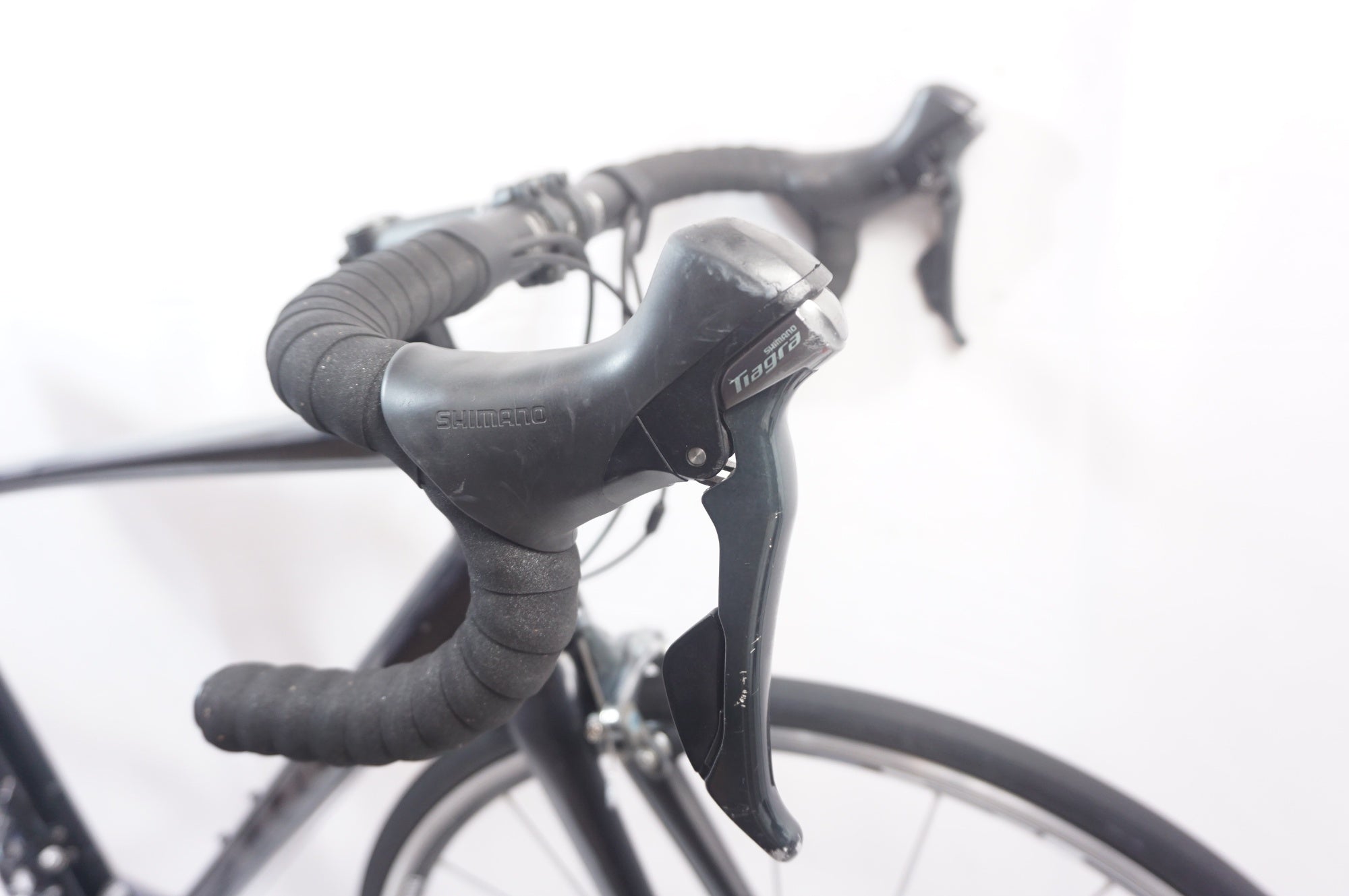 TREK 「トレック」 EMONDA ALR4 2019-2020年モデル ロードバイク