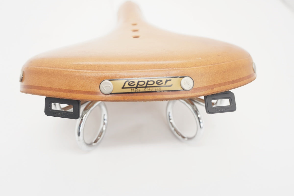 Lepper レッパー レザーサドル 30s〜50s 年代不明 オランダ製 LEPPER 「レッパー」 モデル名不明 サドル / 京都八幡店 ｜ バイチャリ