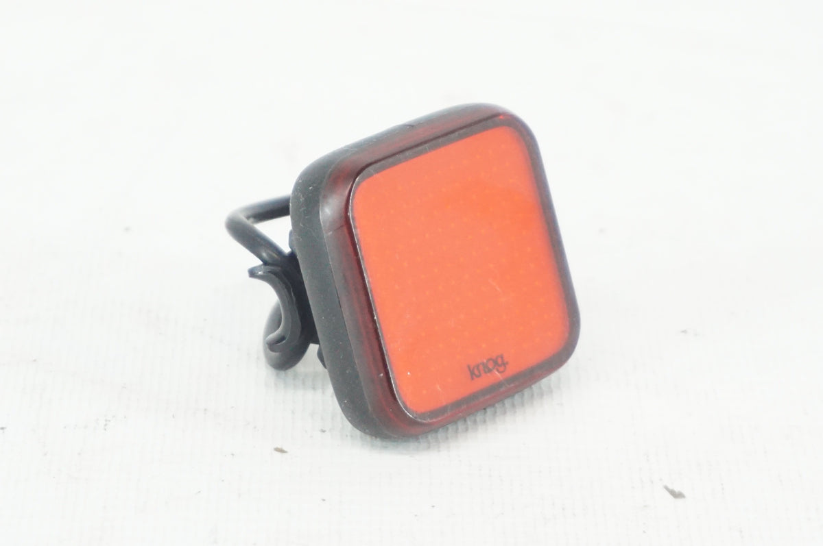 KNOG 「ノグ」BLINDER SQUARE REAR リアライト / 阪急塚口店