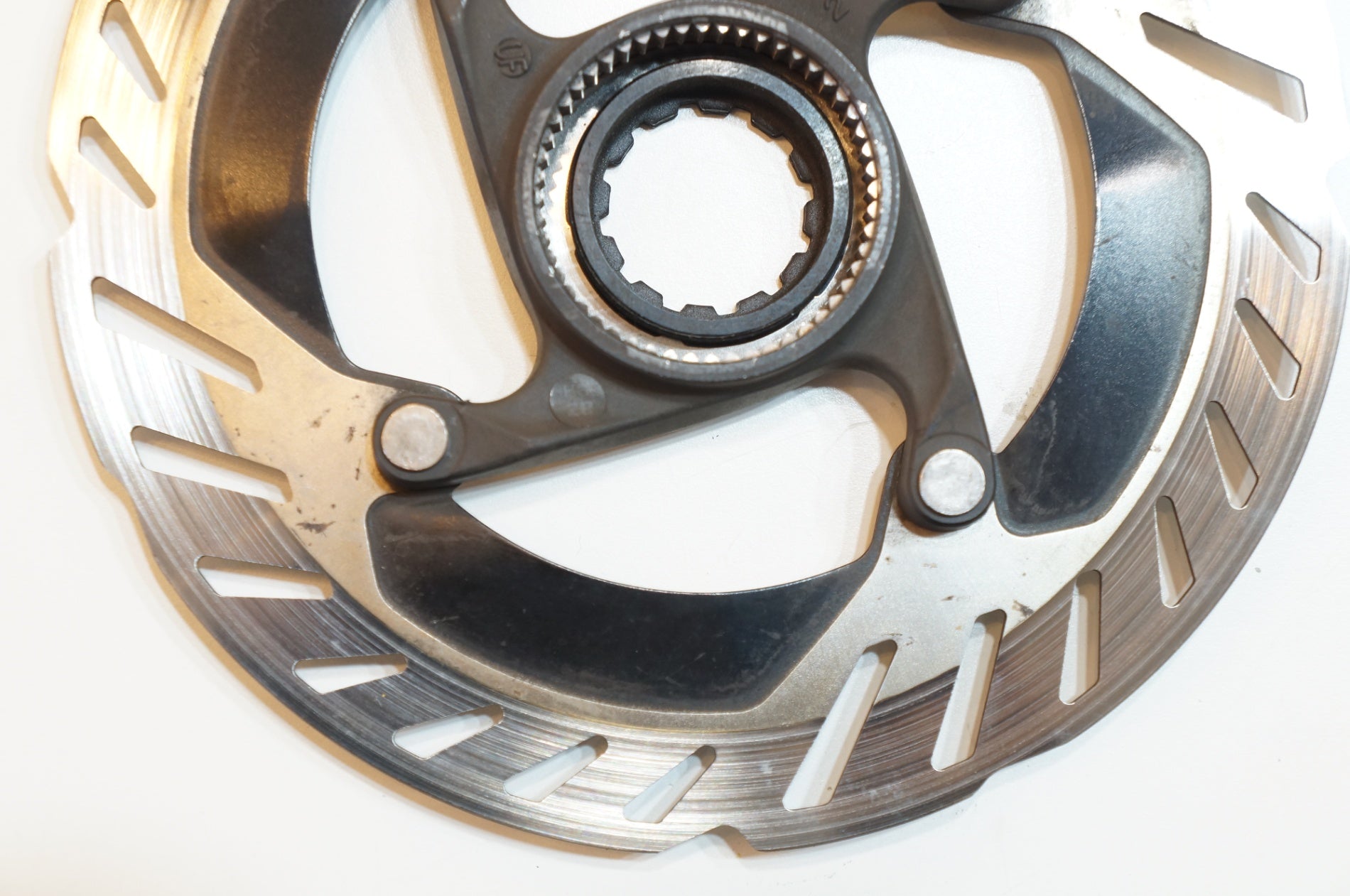 SHIMANO 「シマノ」 RT-CL900 140mm ディスクローター / バイチャリ浦和ベース