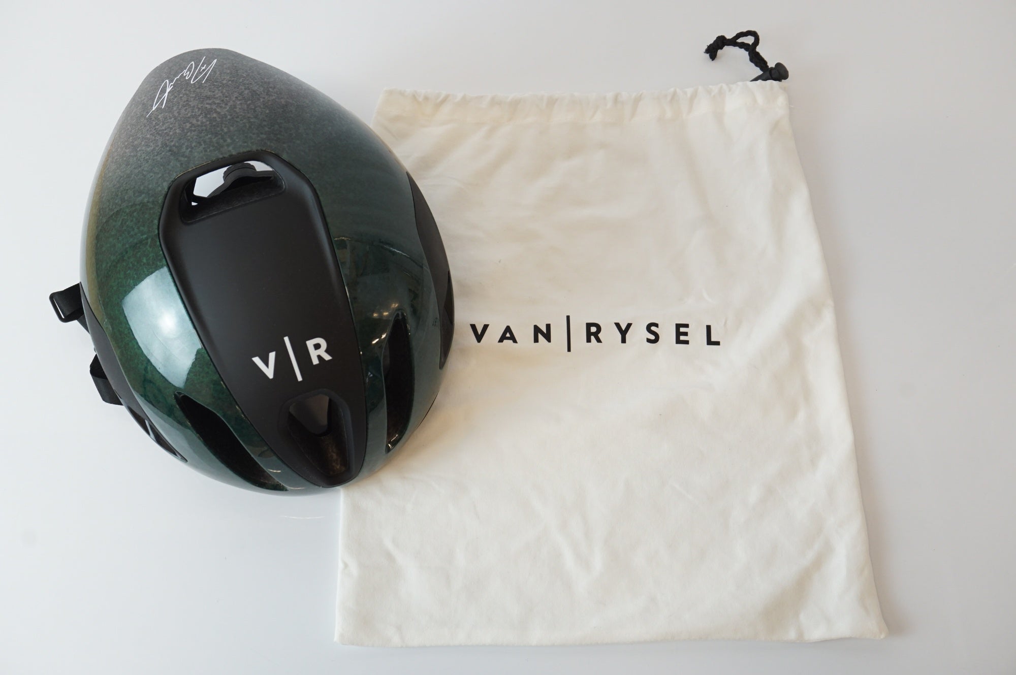 VANRYSEL 「ヴァンリーゼル」 Mサイズ ヘルメット / 浜松店