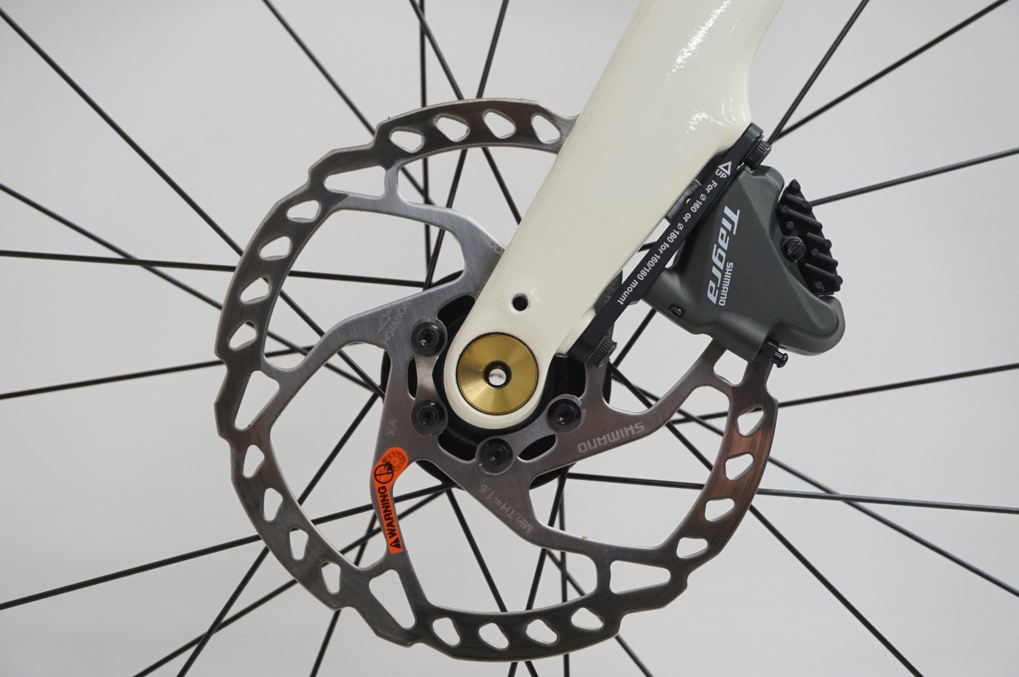 TREK 「トレック」 DOMANE AL4 GEN4 2024-2026年モデル ロードバイク / 福岡店
