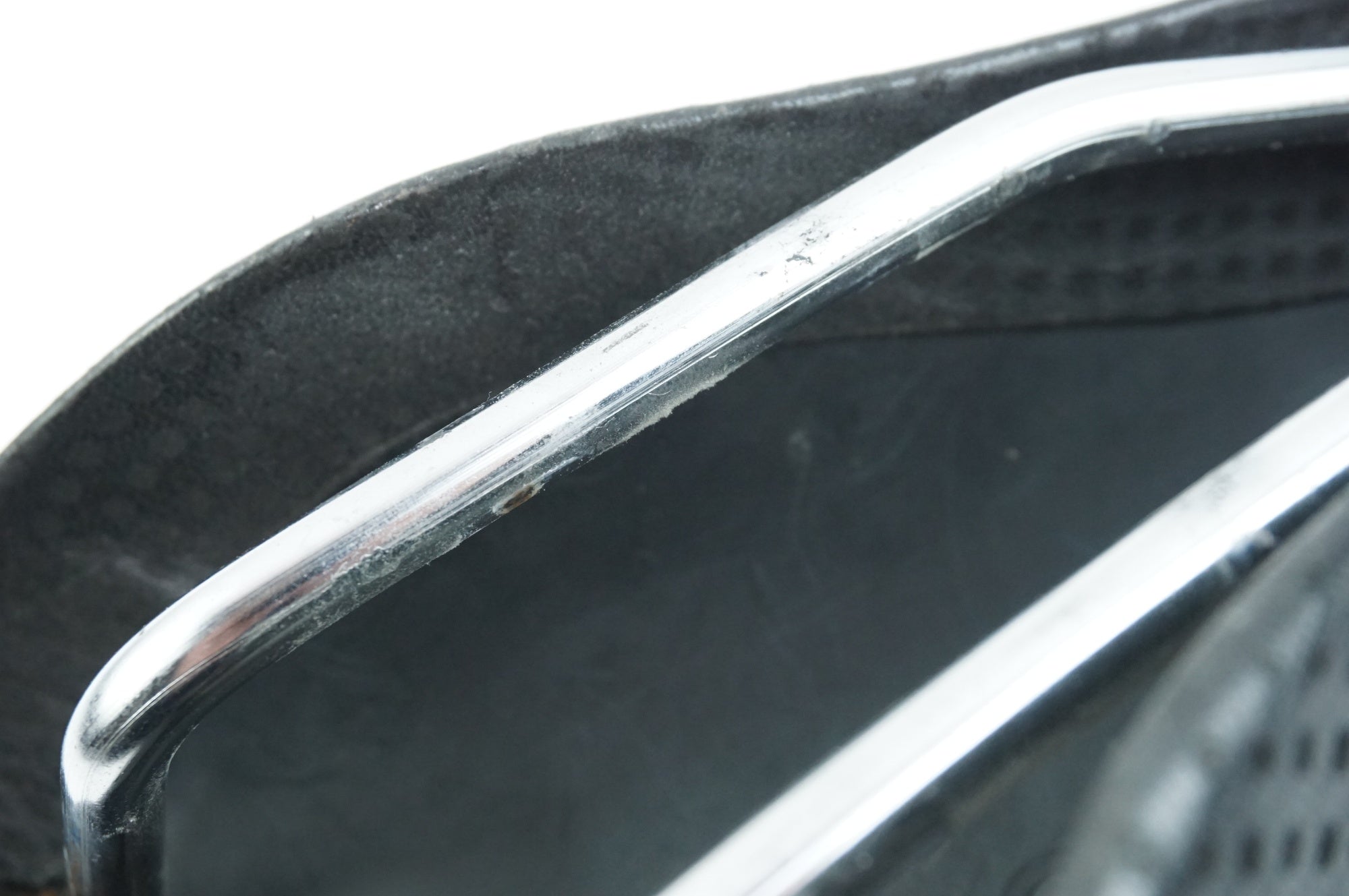 CINELLI 「チネリ」 VOLARE SLX サドル / 中目黒店