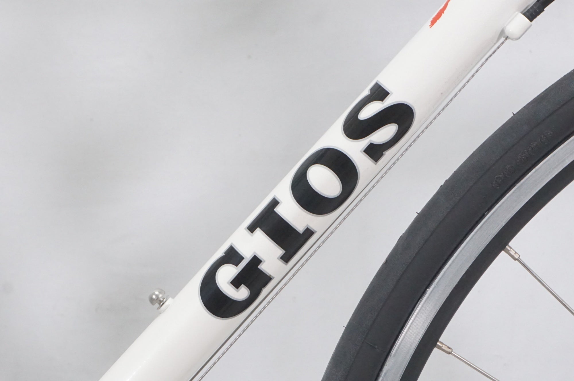 GIOS 「ジオス」 AMPIO 2013年モデル クロスバイク / AKIBA店