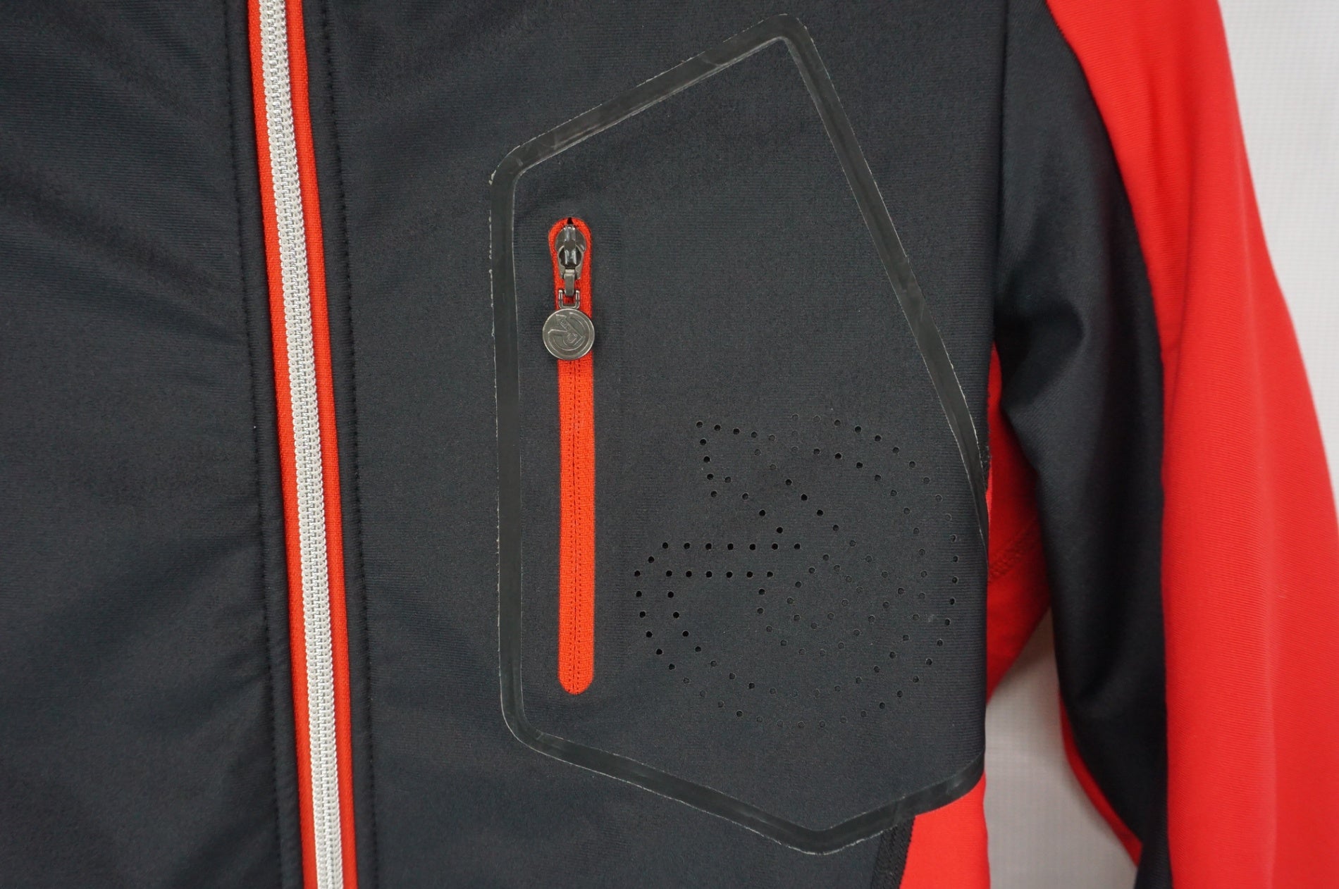 RERIC 「レリック」 Sサイズ 長袖ジャージ / 阪急塚口店