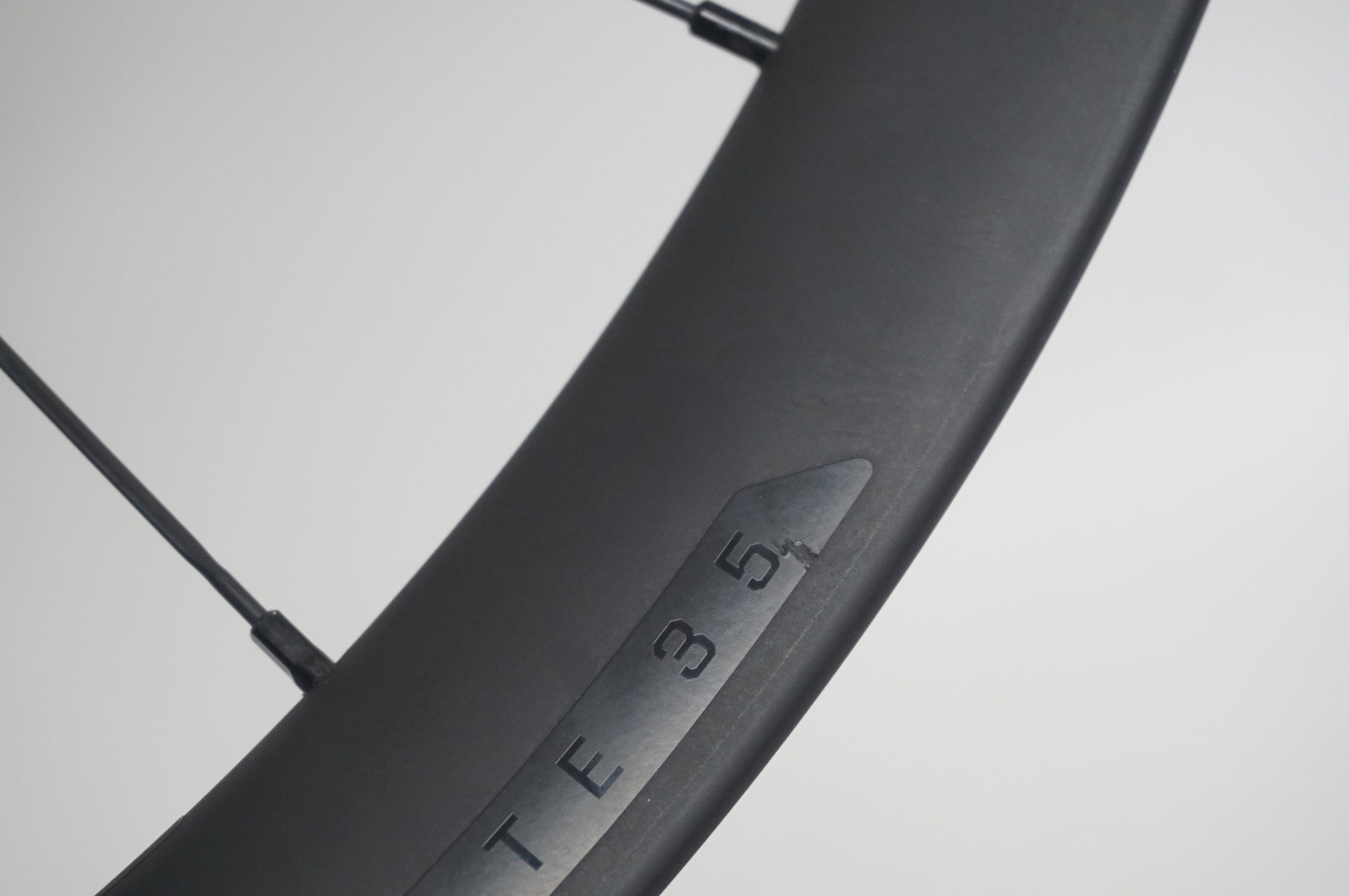 ジャンク BONTRAGER 「ボントレガー」 AEOLUS ELITE 35 TLR DISC シマノ11速 ホイールセット / 福岡店