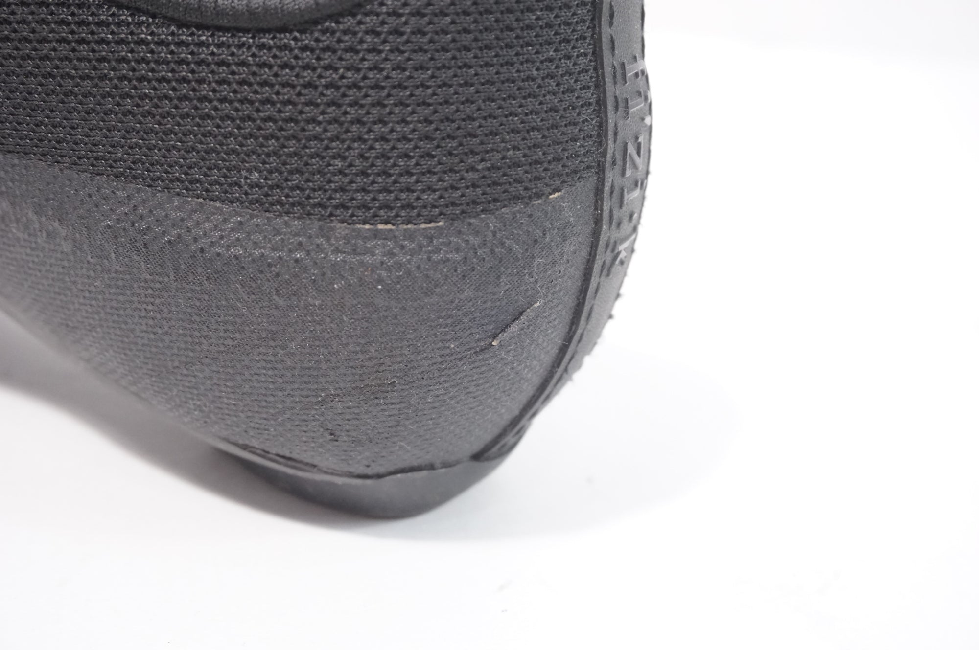 FIZIK 「フィジーク」 TEMPO OVERCURVE R4 EUR 41サイズ シューズ / 世田谷店