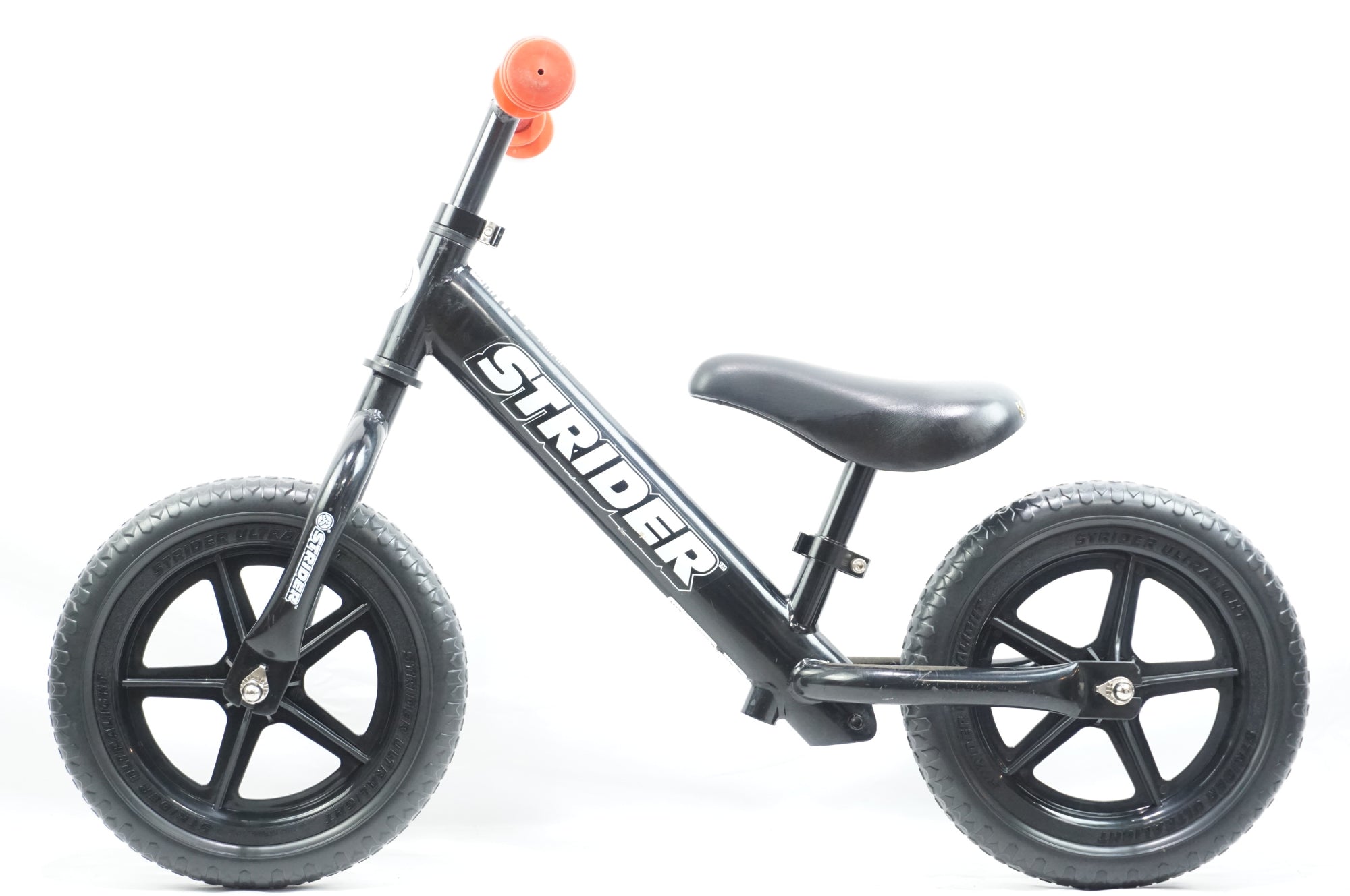 STRIDER 「ストライダー」 SPORT 12 2015年モデル 12インチ キッズバイク / 中目黒店