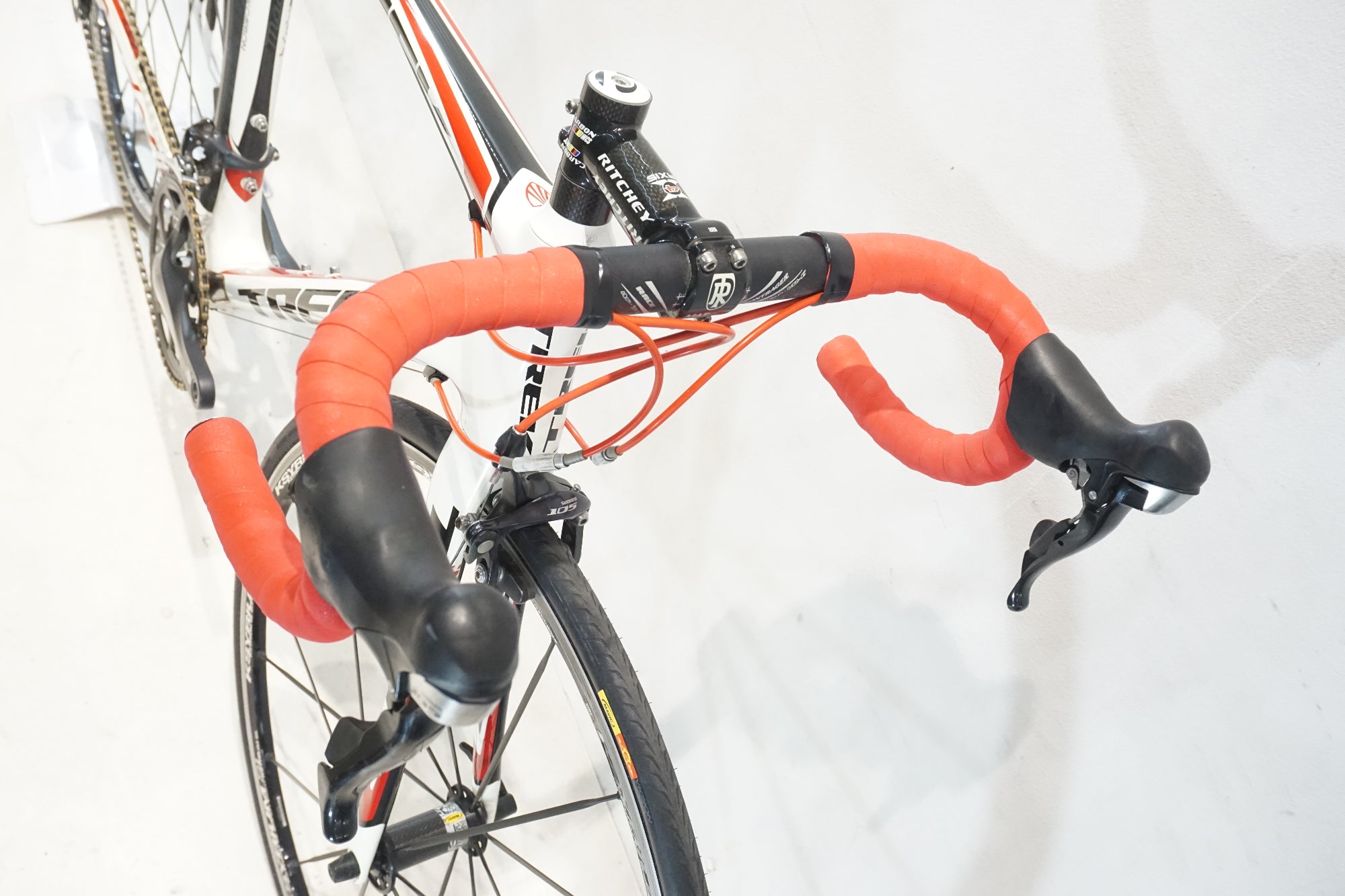 TREK 「トレック」 MADONE 4.7 2011年モデル ロードバイク / 横浜戸塚店