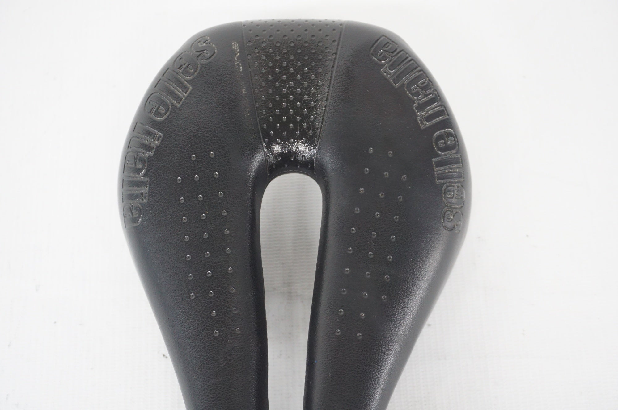 SELLE ITALIA 「セライタリア」 NOVUS ENDURANCE TM サドル