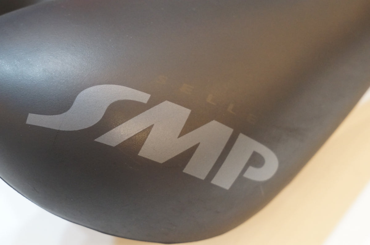 SELLE SMP 「セラエスエムピー」 TRK Mサイズ 160mm サドル / 浦和ベース