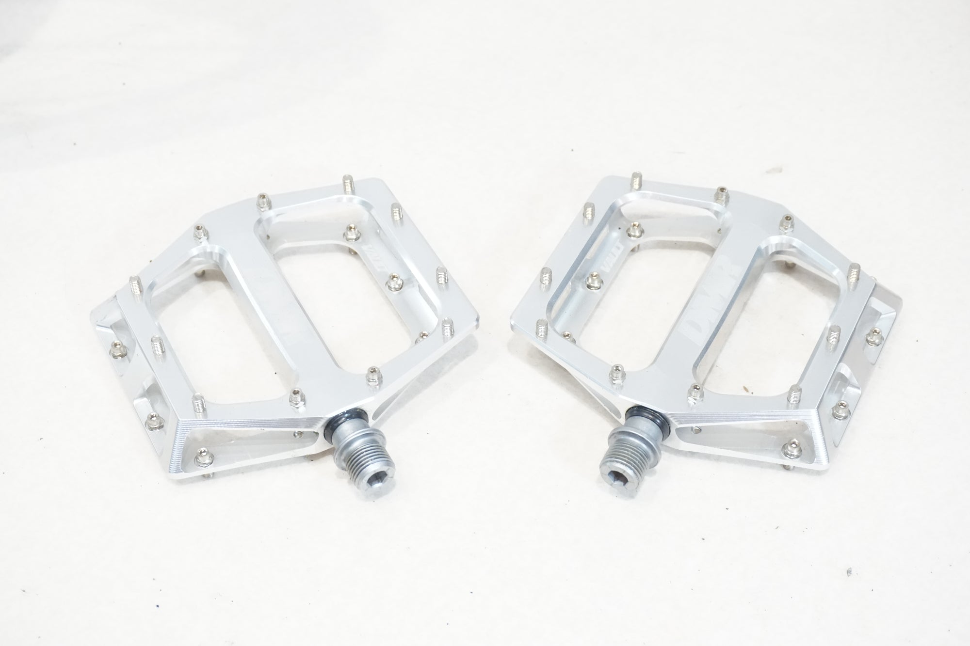 DMR 「ディーエムアール」 VAULT PEDAL ペダル / 横浜戸塚店