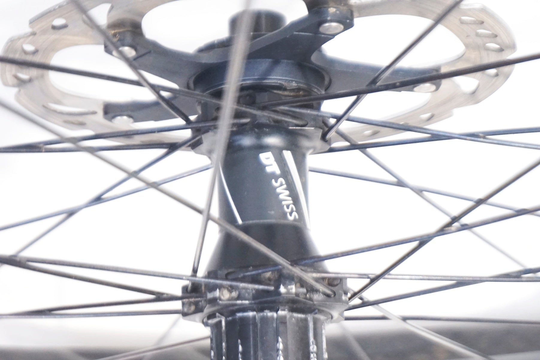 DT SWISS 「ディーティースイス」 X1900 SPLINE シマノ8/9s ホイール