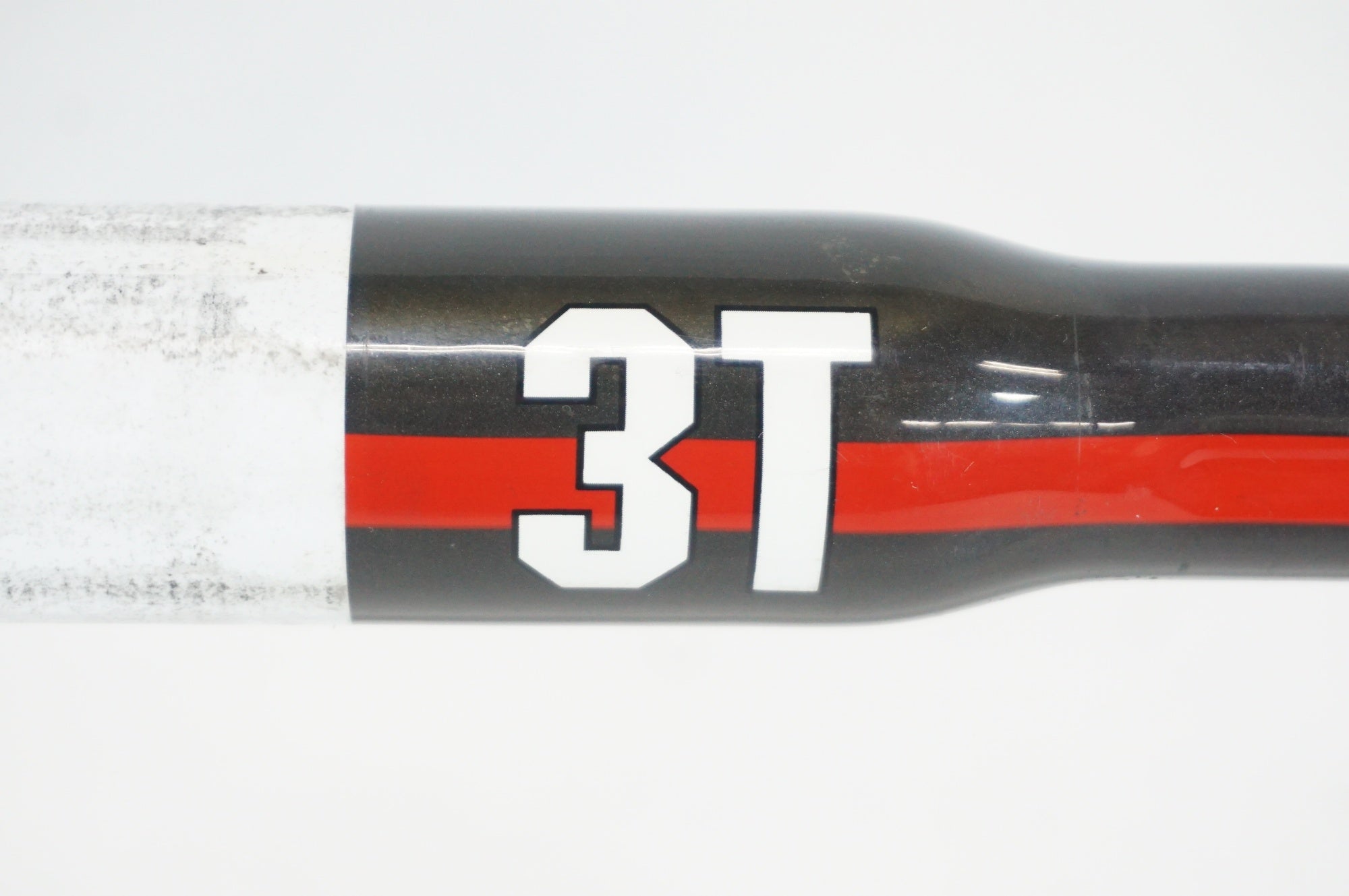 3T 「スリーティー」 ERGOSUM TEAM φ31.8 400mm ハンドル / 阪急塚口店