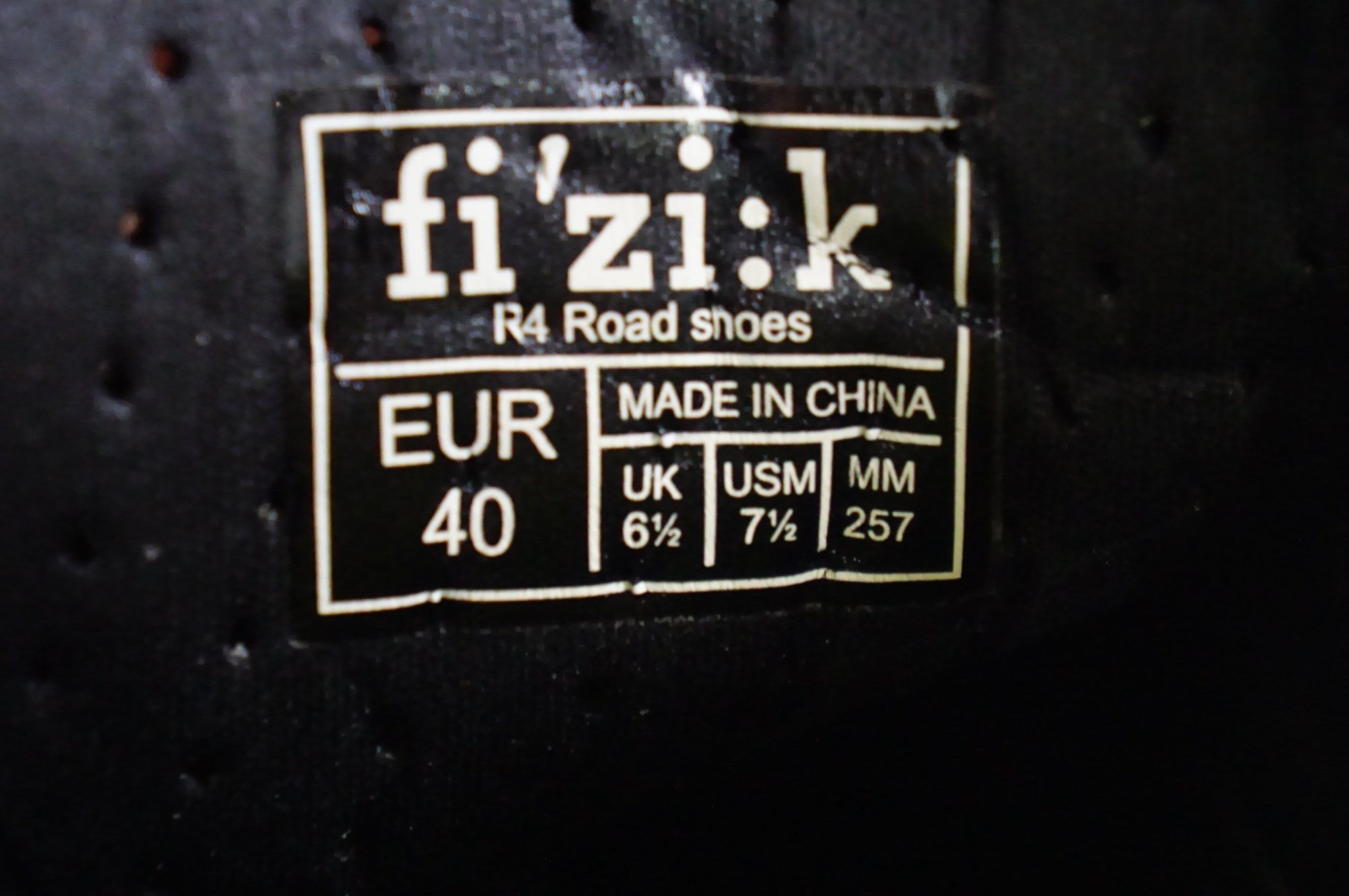 FIZIK 「フィジーク」 R4 ROAD サイズEU40 (25.7cm) シューズ / 熊谷