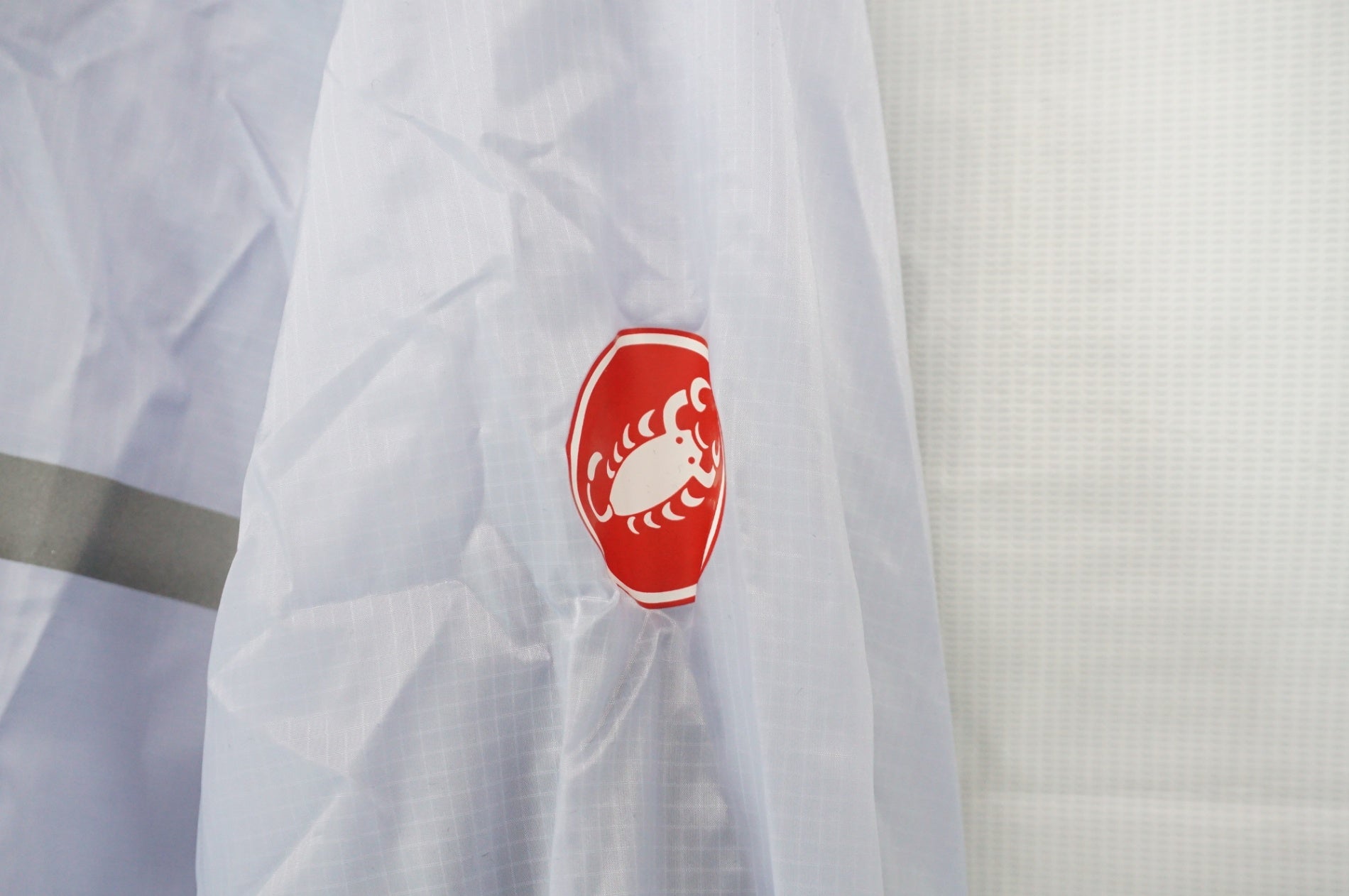 CASTELLI 「カステリ」 SUPERLEGGERA Lサイズ ウインドブレーカー