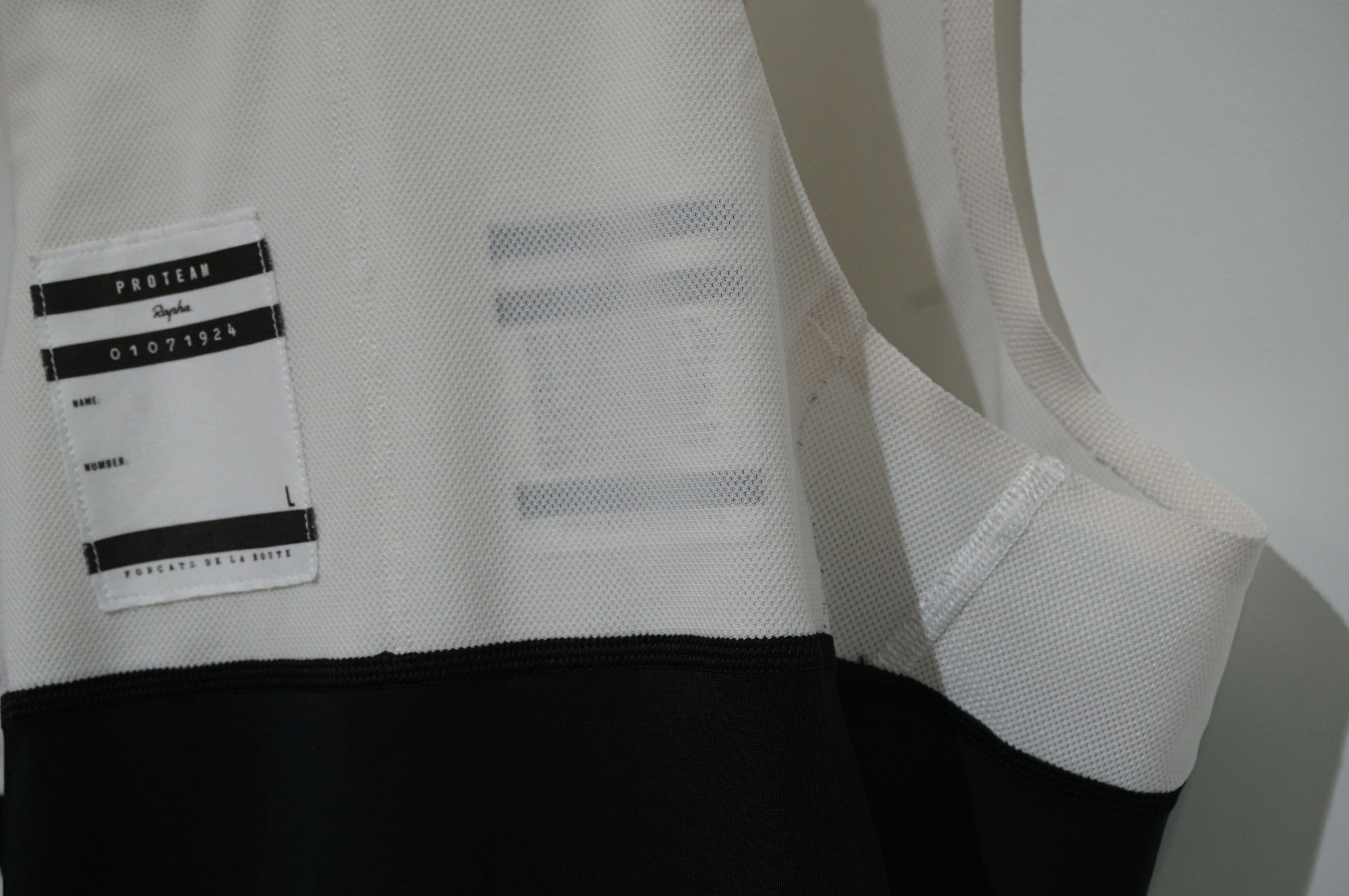 RAPHA 「ラファ」 PRO TEAM Lサイズ ビブショーツ / 浜松店