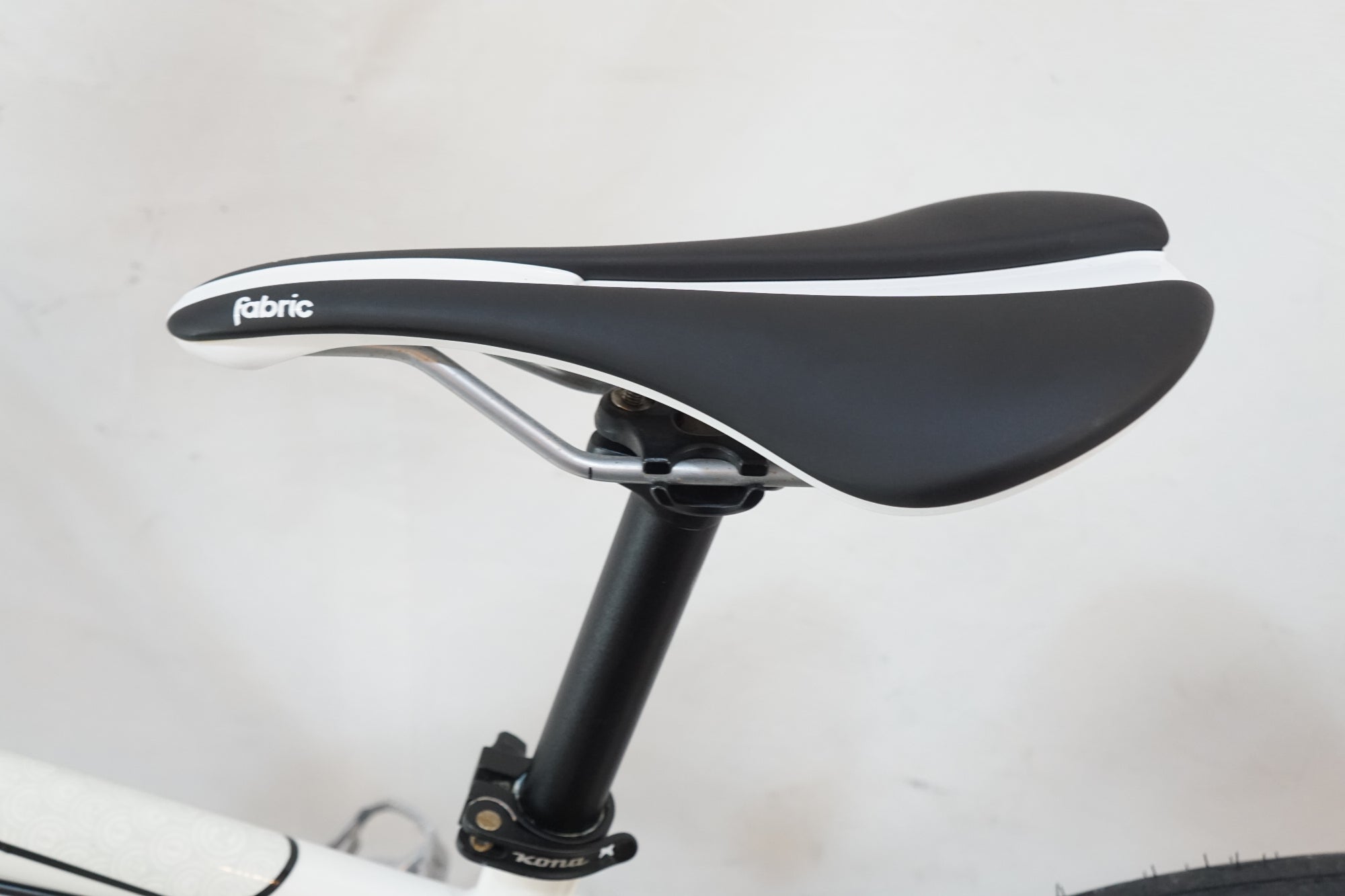 KONA 「コナ」 BLAST DELUXE 2010年モデル マウンテンバイク / バイチャリ浦和ベース