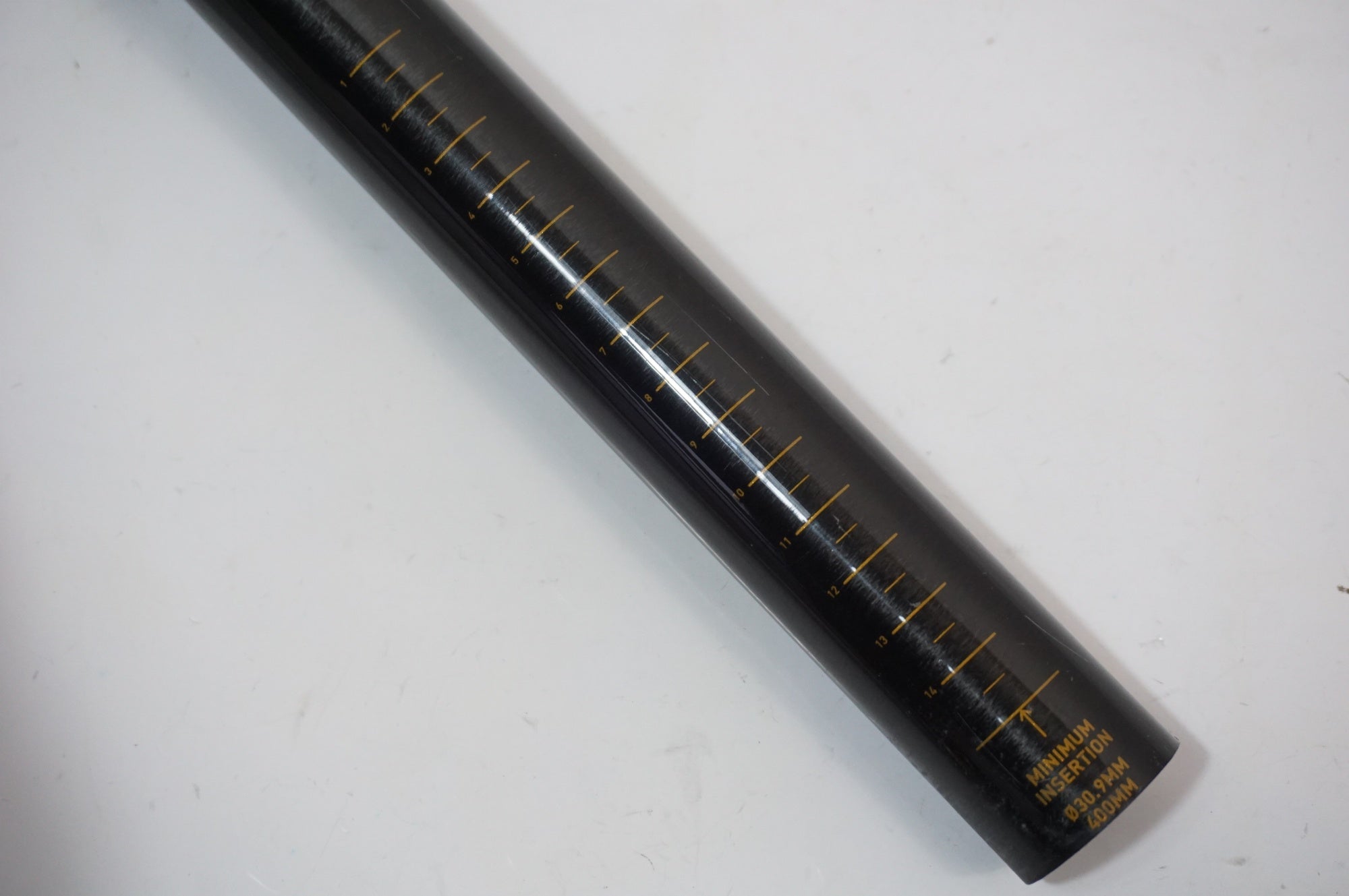 TRUVATIV 「トラバティブ」 NOIR WORLD CUP CARBON Φ30.9 シートポスト / 世田谷店