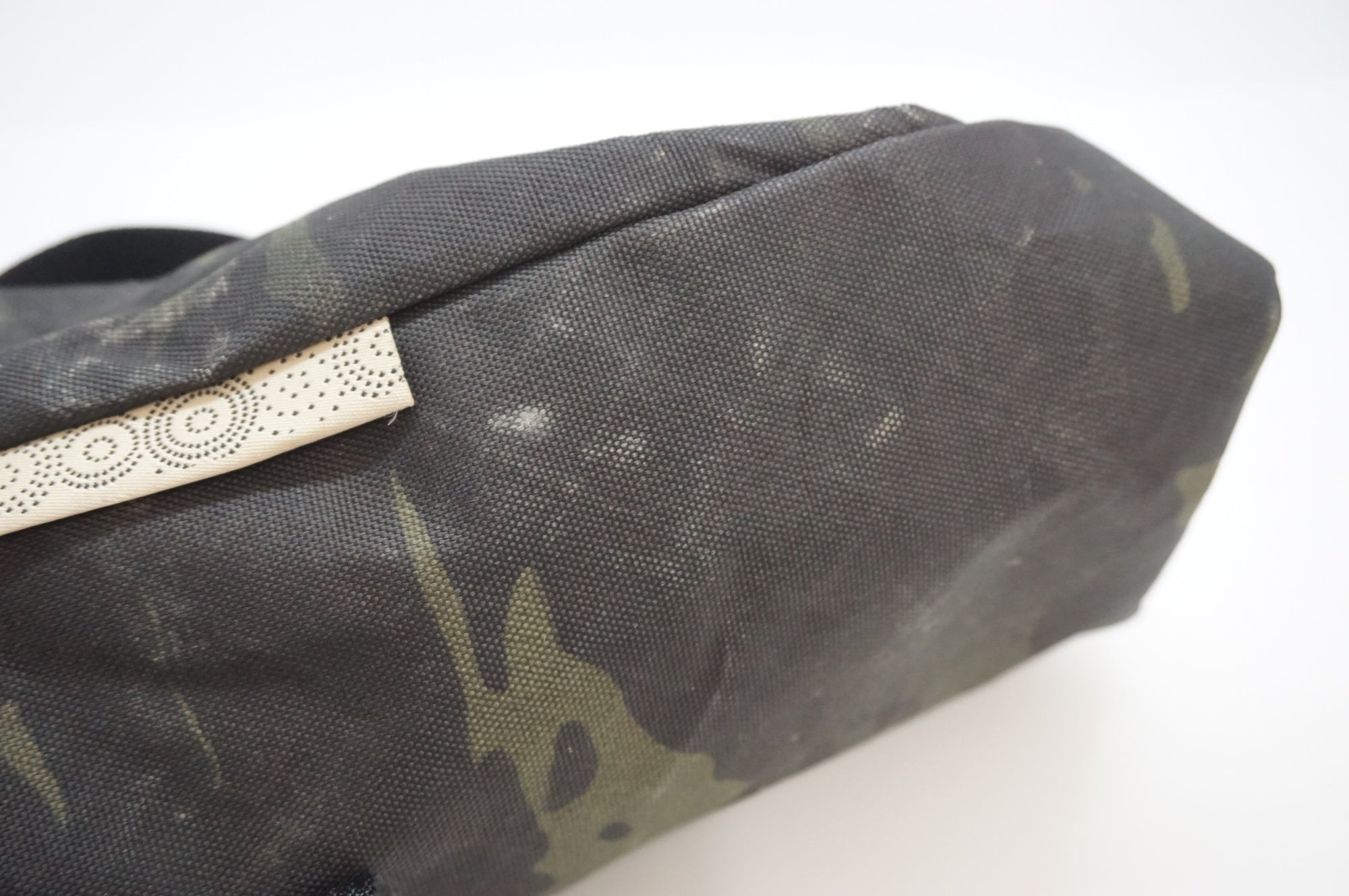 OUTER SHELL 「アウターシェル」 Rolltop Saddlebag サドルバッグ / 福岡店