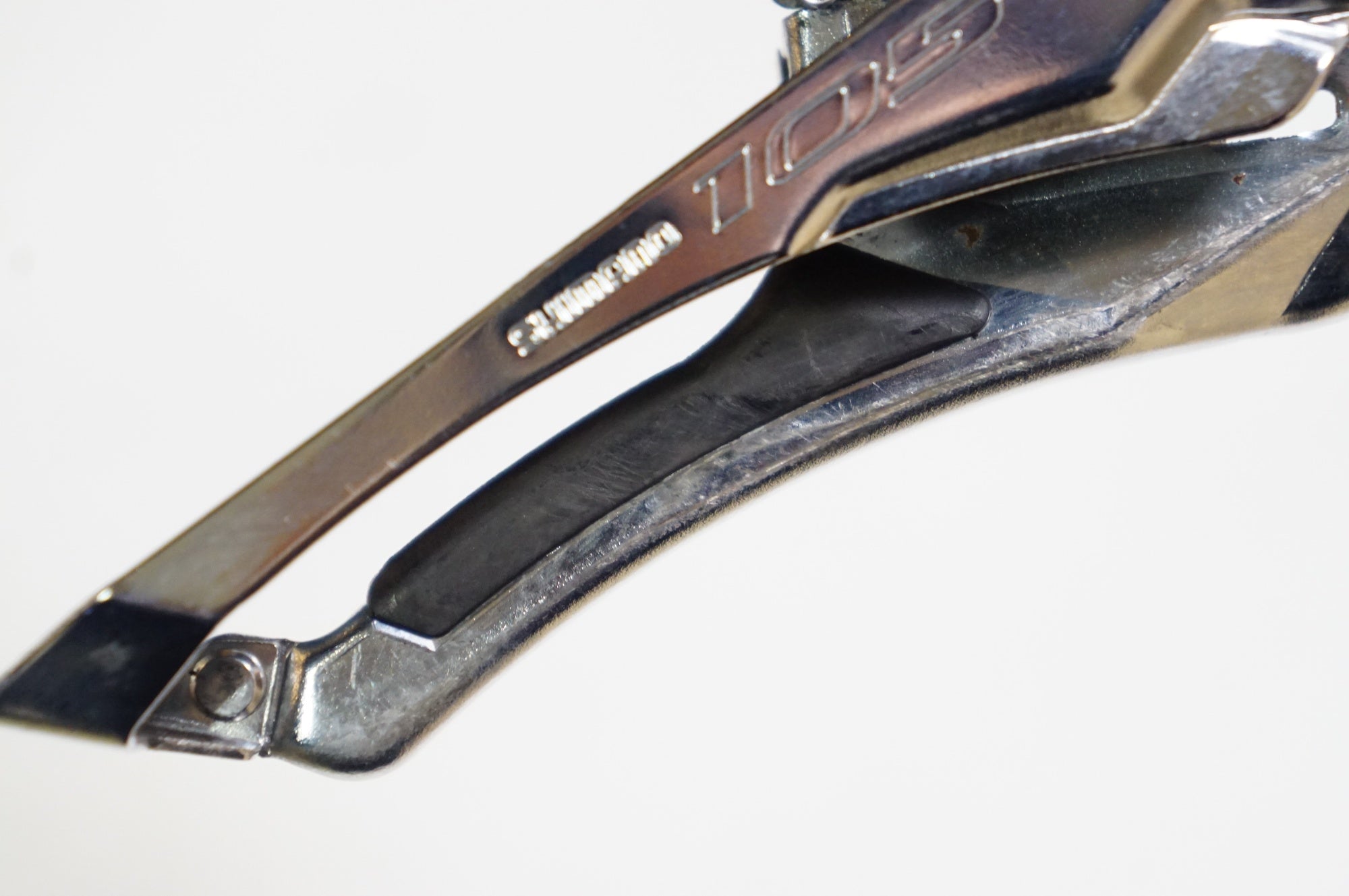 SHIMANO 「シマノ」 105 FD-5801 フロントディレイラー / 熊谷本店