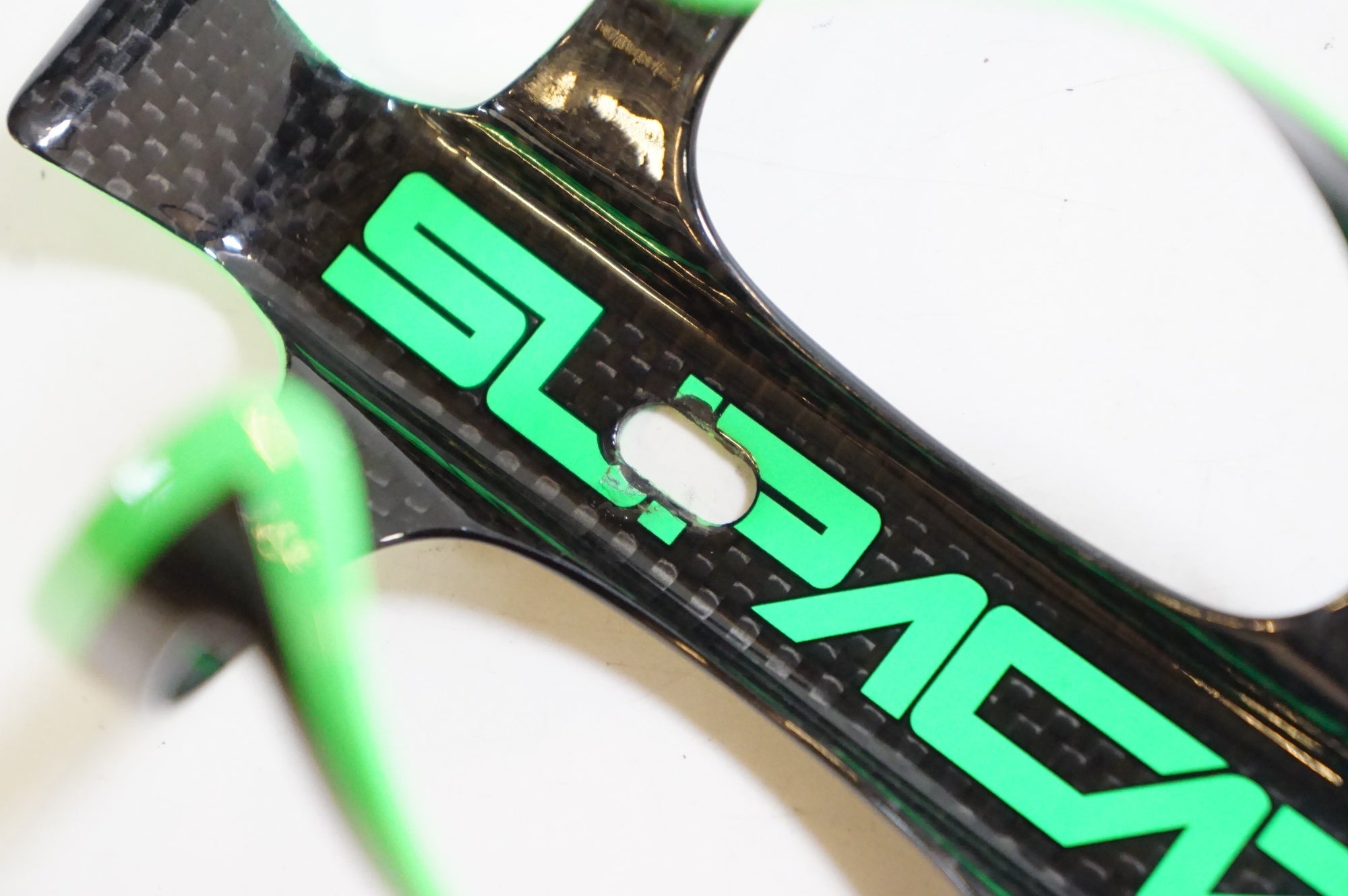 SUPACAZ 「スパカズ」 FLY CAGE CARBON ボトルケージセット / 熊谷本店