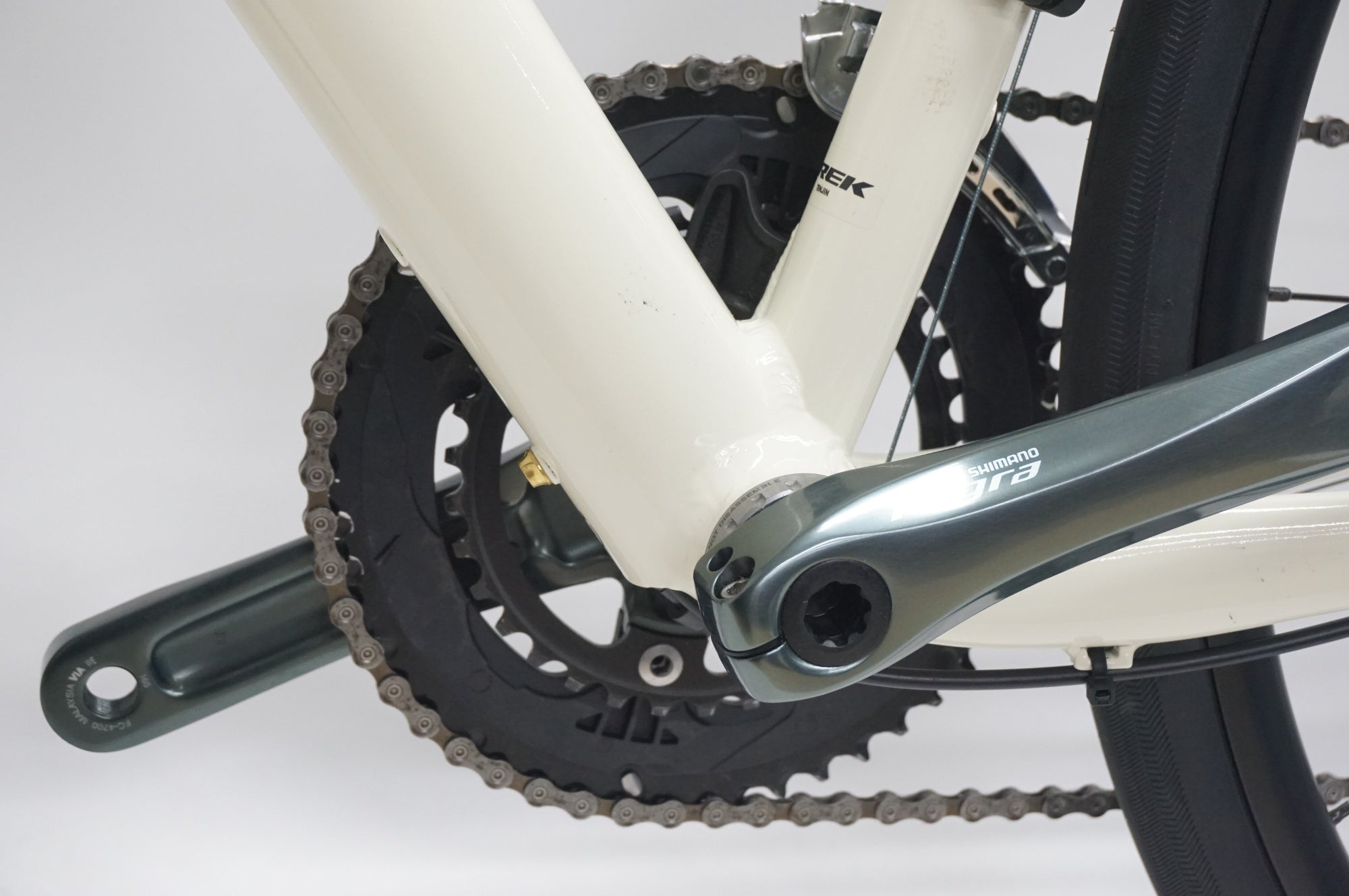 TREK 「トレック」 DOMANE AL4 GEN4 2024-2026年モデル ロードバイク / 福岡店
