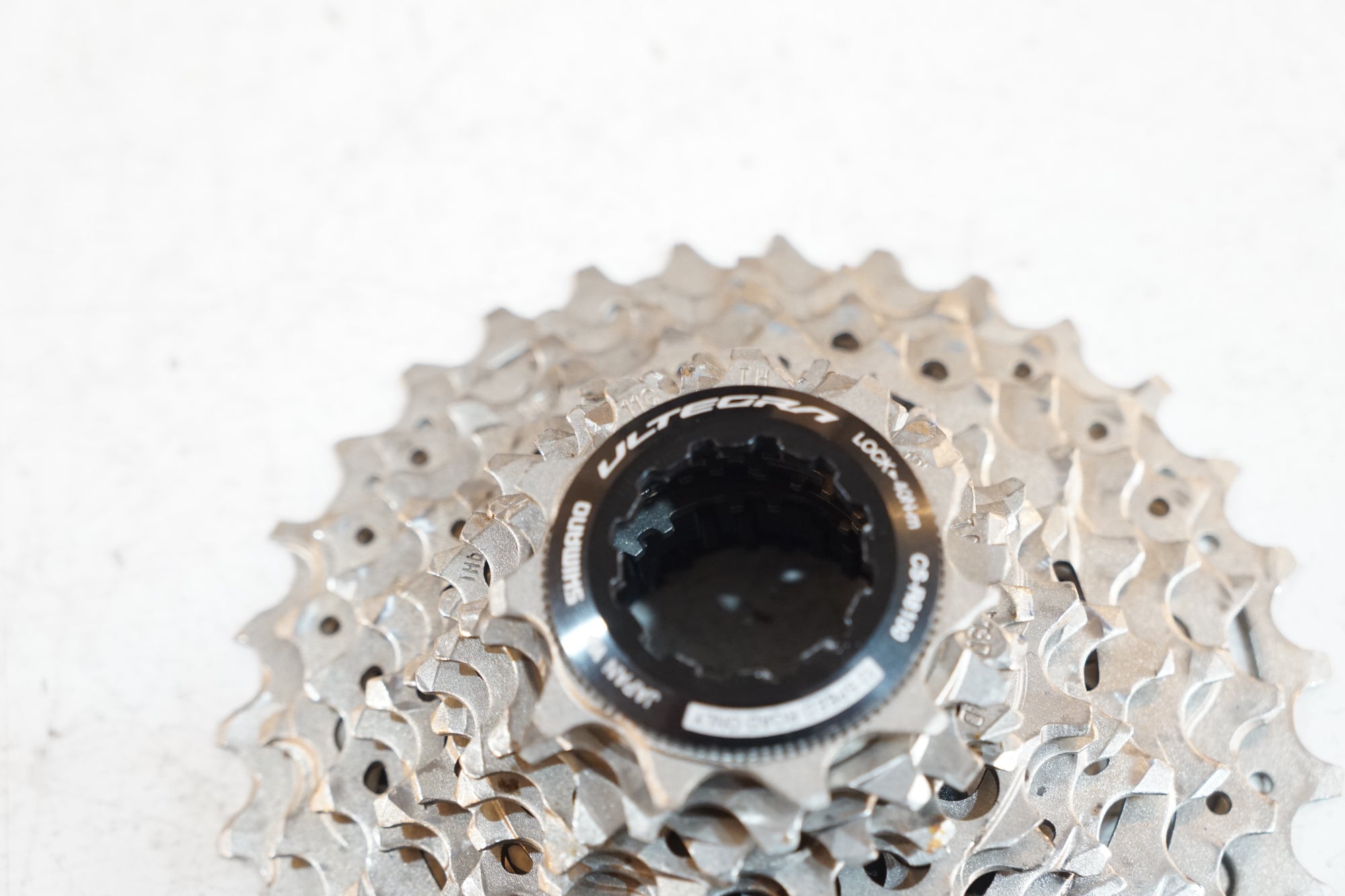 SHIMANO 「シマノ」 ULTEGRA CS-R8100 11-30T 12S スプロケット