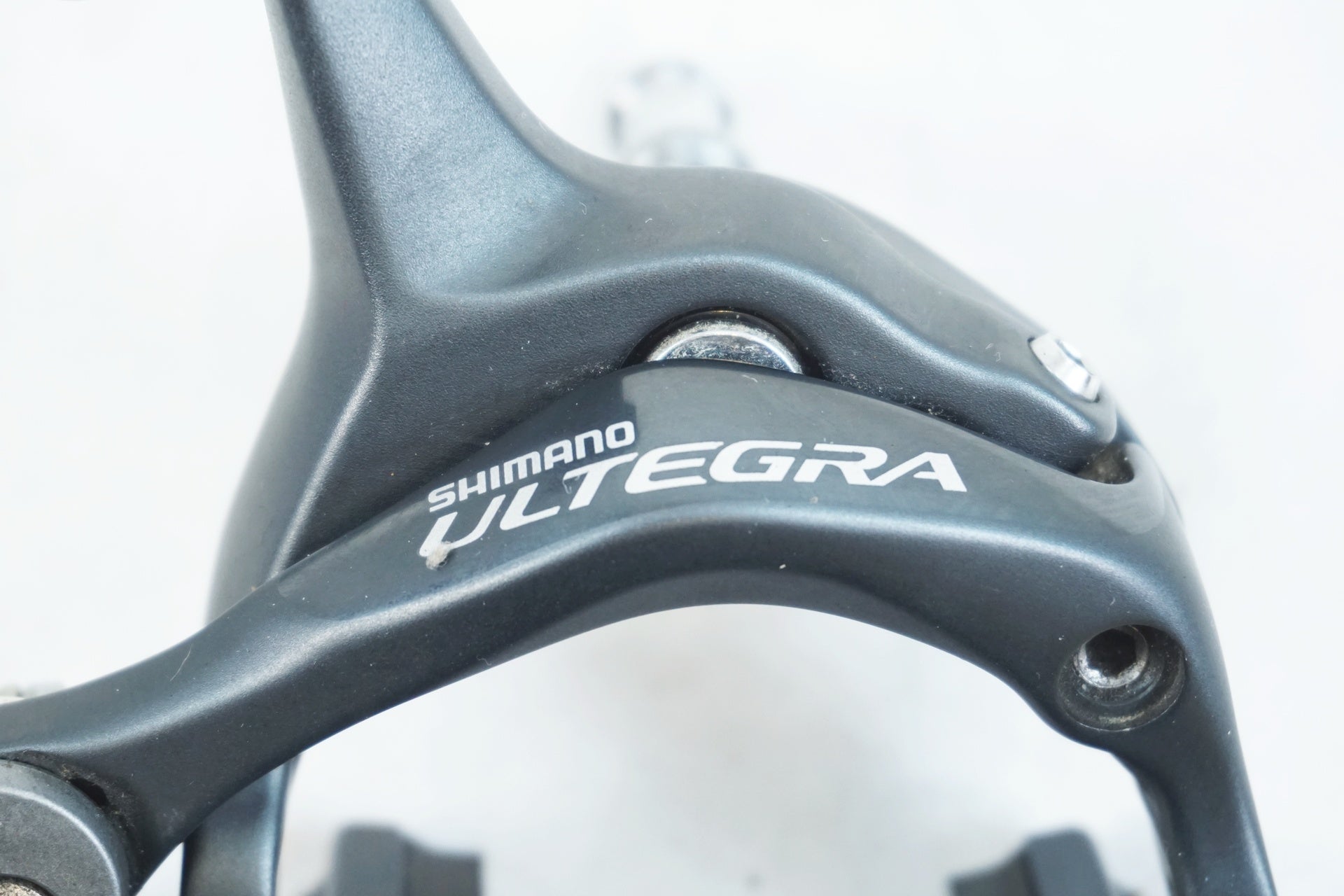SHIMANO 「シマノ」 ULTEGRA BR-6700 キャリパーブレーキ / 有明