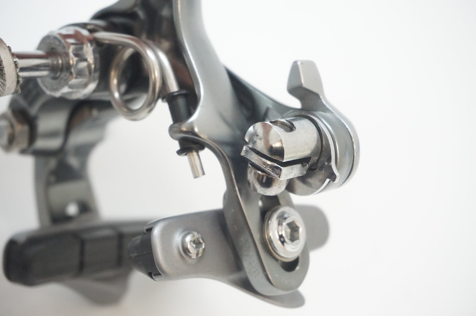 SHIMANO 「シマノ」 105 BR-5700 キャリパーブレーキセット