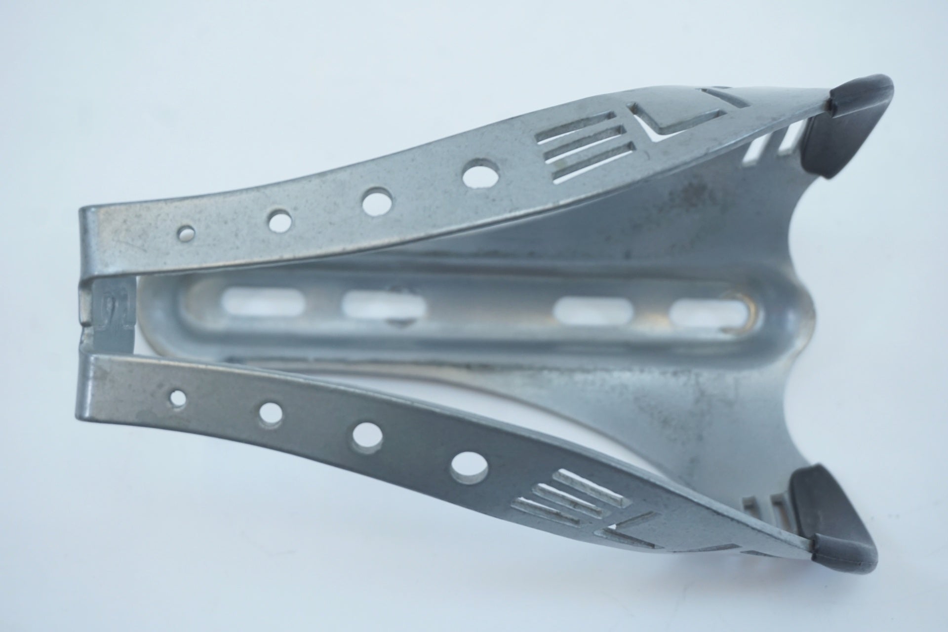 ELITE 「エリート」 ボトルケージ / 有明ガーデン店