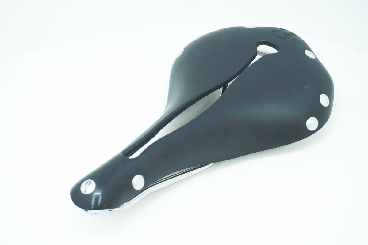 SELLE ANATOMICA 「セラアナトミカ」 R2 RUBBER サドル  / 大阪美原北インター店