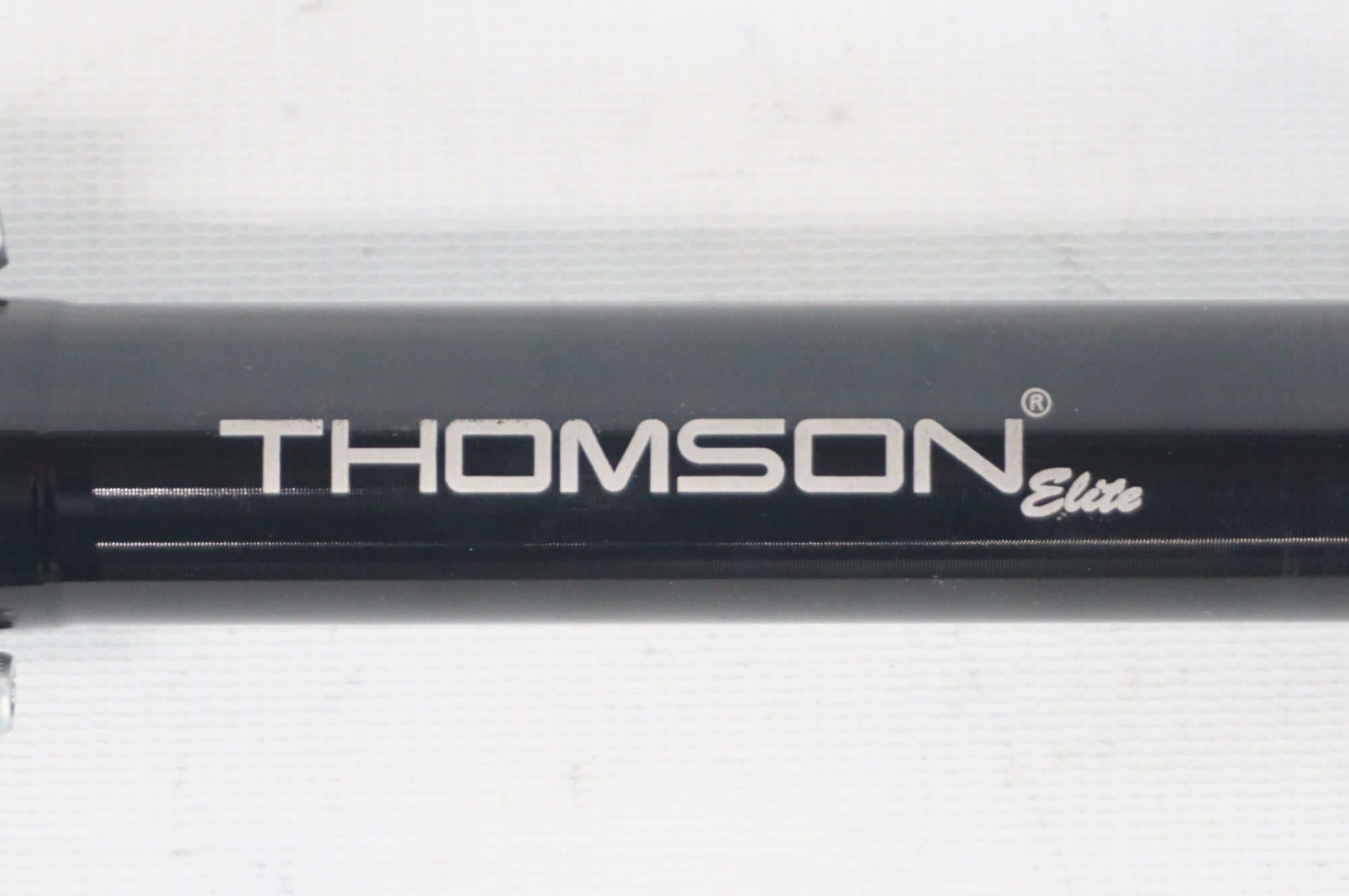 THOMSON 「トムソン」 ELITE Φ31.6 367mm シートポスト / 阪急塚口店