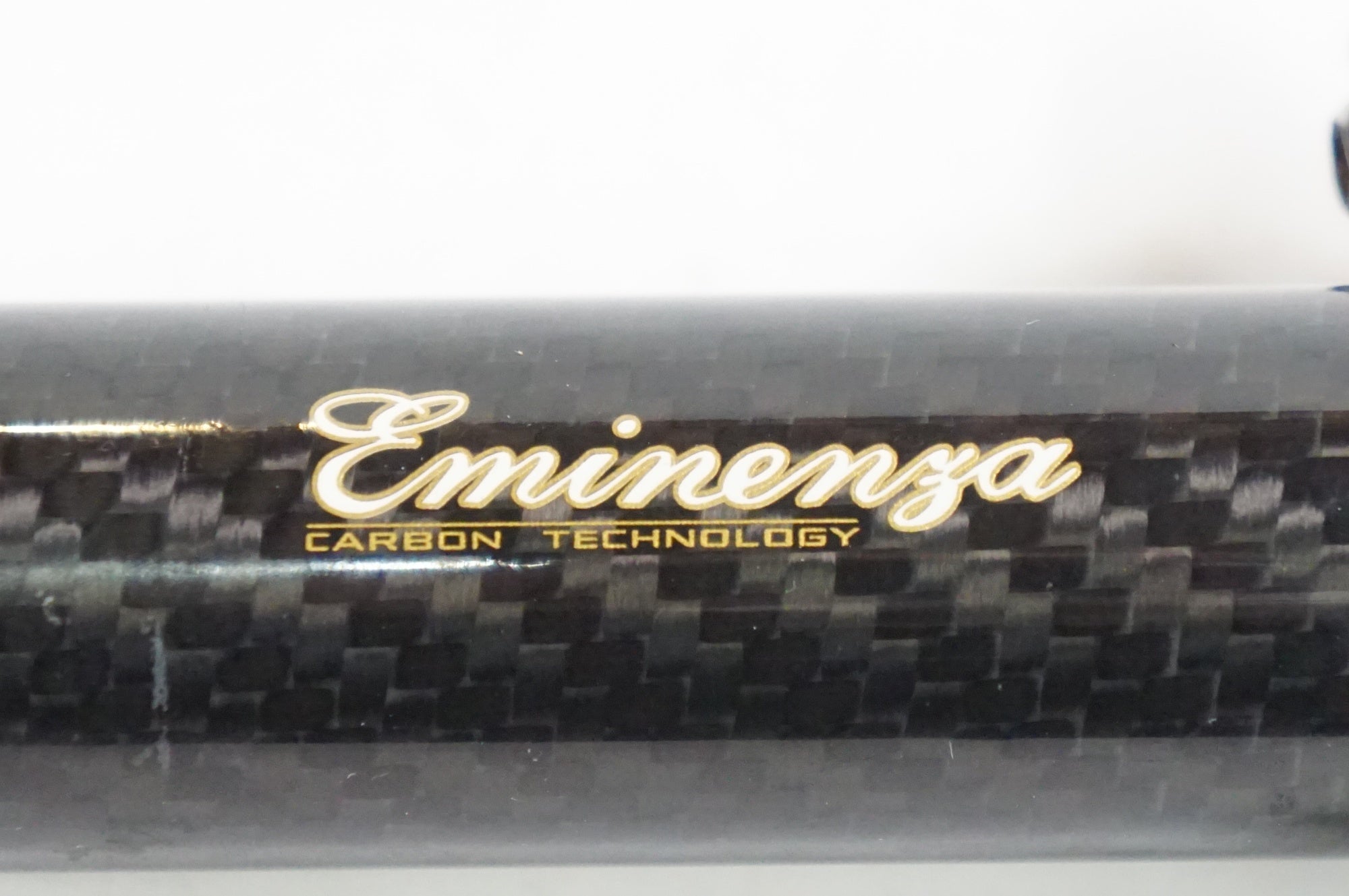 EMINENZA 「エミネンザ」 φ27.2 約210mm カーボンシートポスト / 熊谷