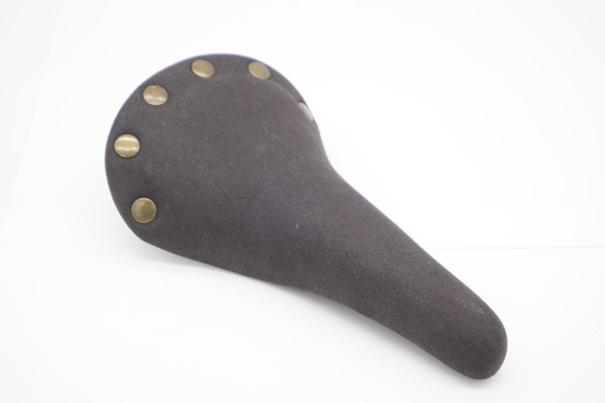 VELO 「ベロ」 サドル / 滋賀大津店